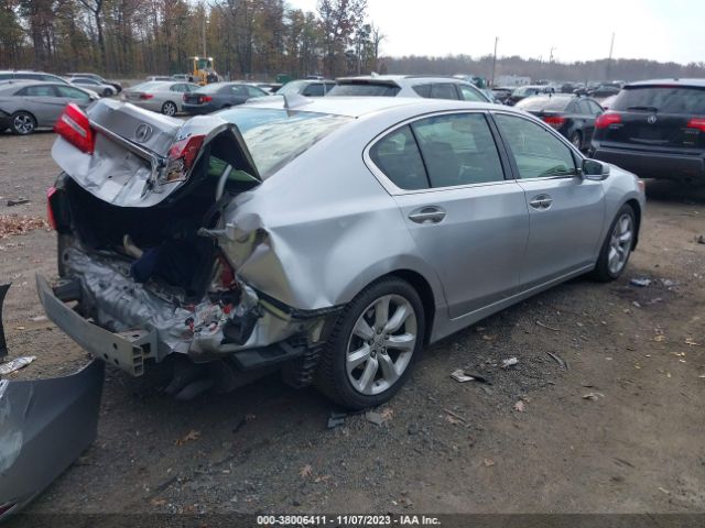 Photo 3 VIN: JH4KC1F3XEC002639 - ACURA RLX 