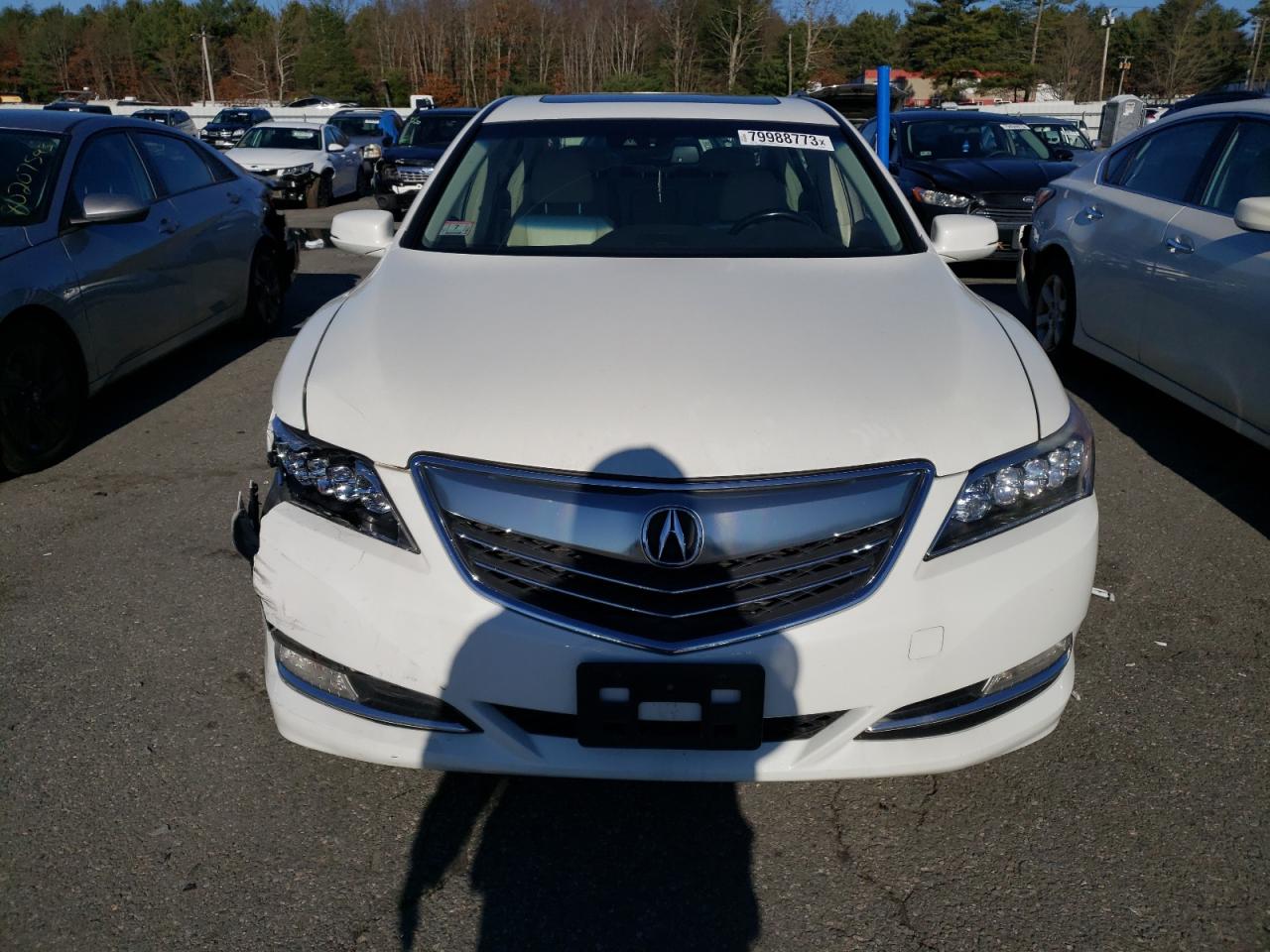 Photo 4 VIN: JH4KC1F50GC000340 - ACURA RLX 