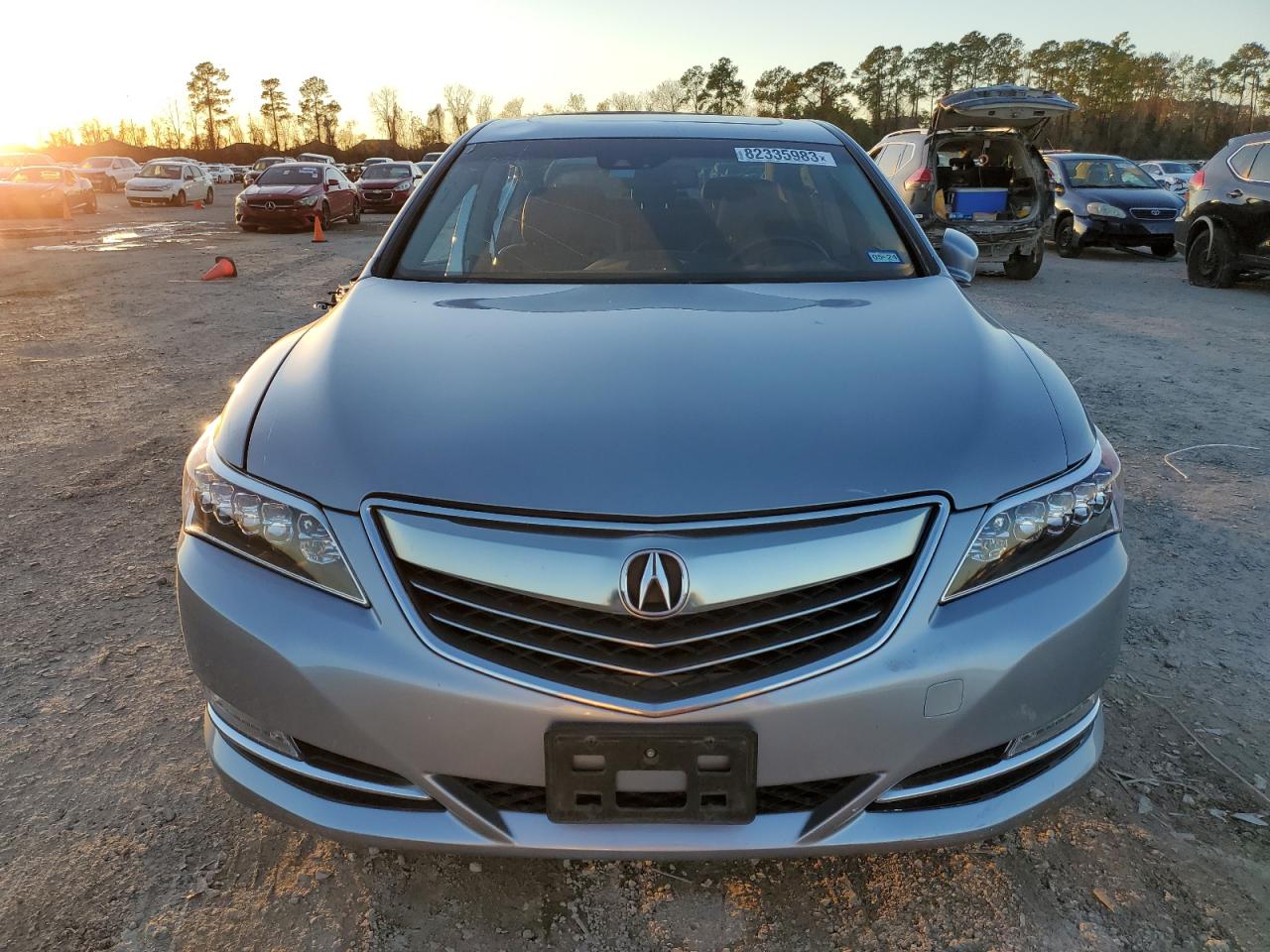 Photo 4 VIN: JH4KC1F50HC000758 - ACURA RLX 