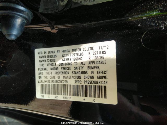 Photo 8 VIN: JH4KC1F51EC000229 - ACURA RLX 