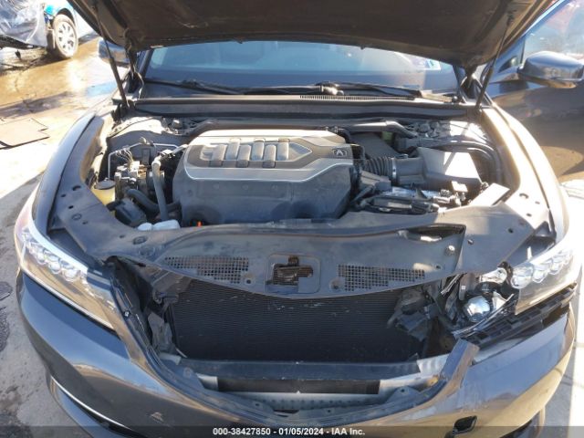 Photo 9 VIN: JH4KC1F55EC000315 - ACURA RLX 