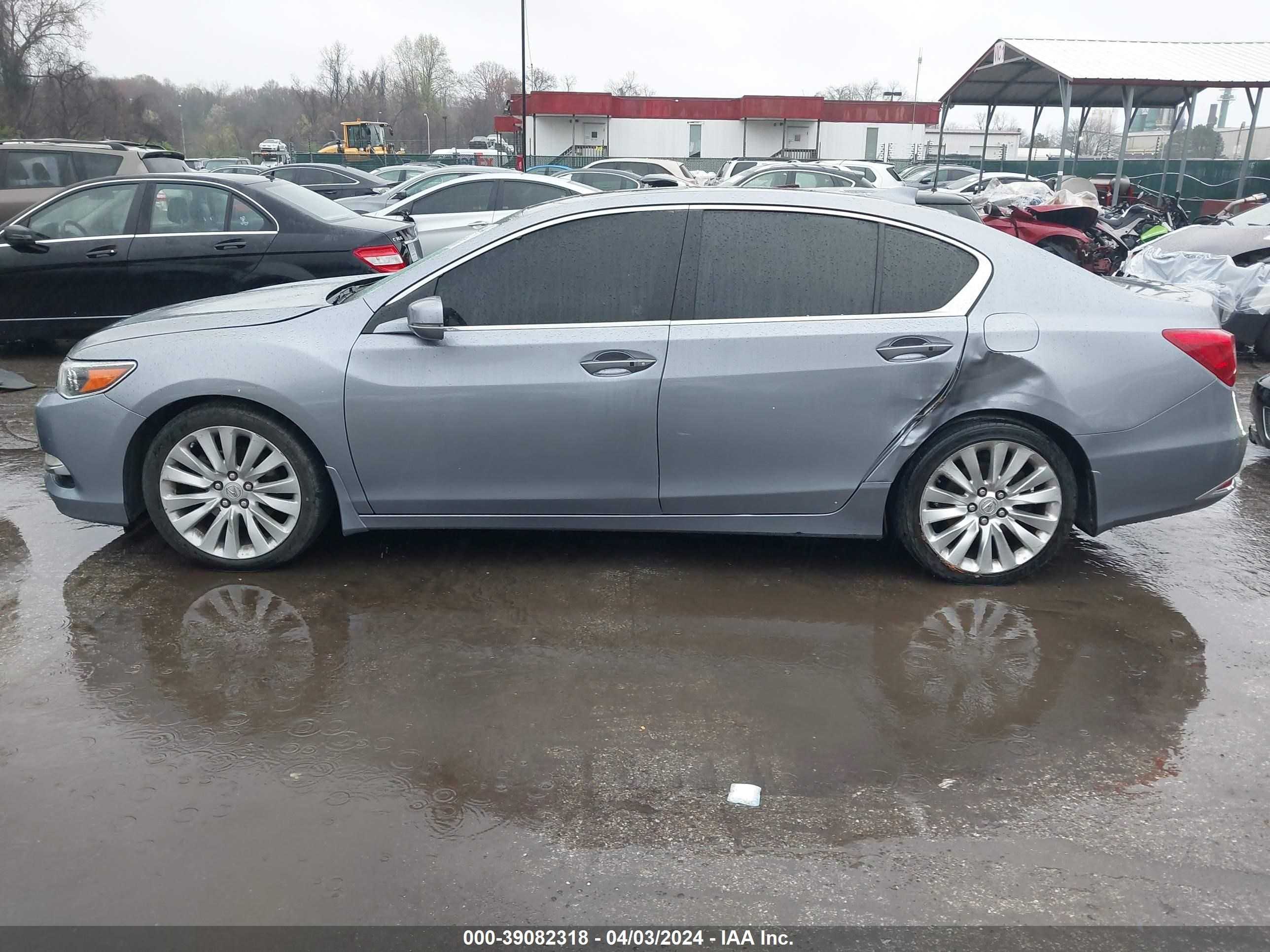 Photo 13 VIN: JH4KC1F55EC006308 - ACURA RLX 