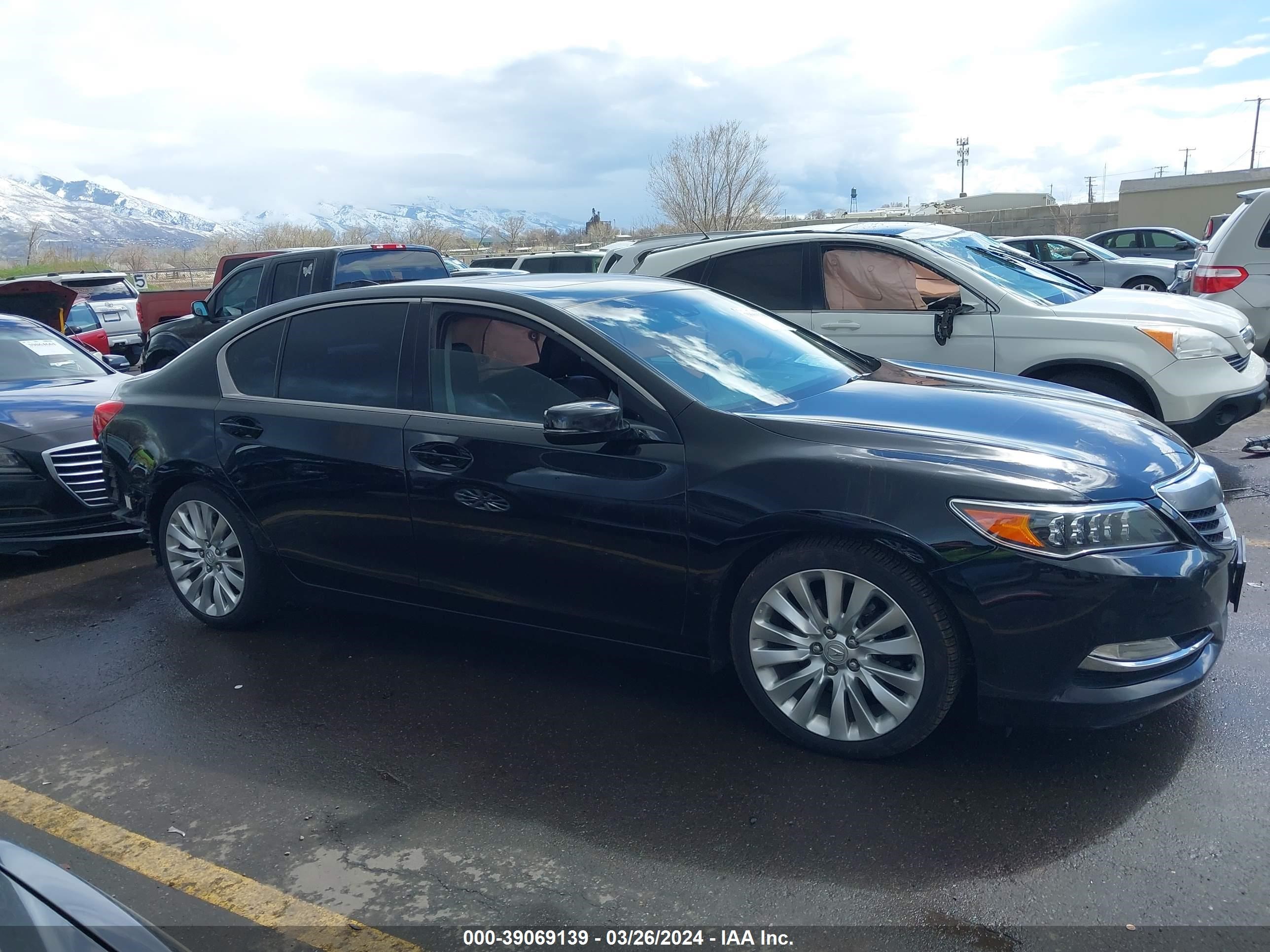 Photo 11 VIN: JH4KC1F56EC006690 - ACURA RLX 