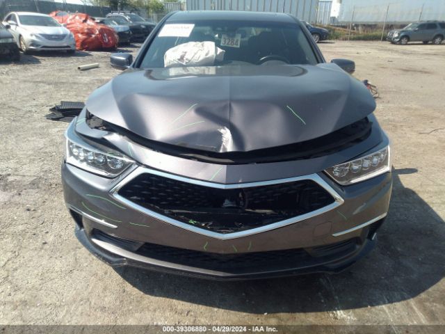 Photo 5 VIN: JH4KC1F59JC001199 - ACURA RLX 