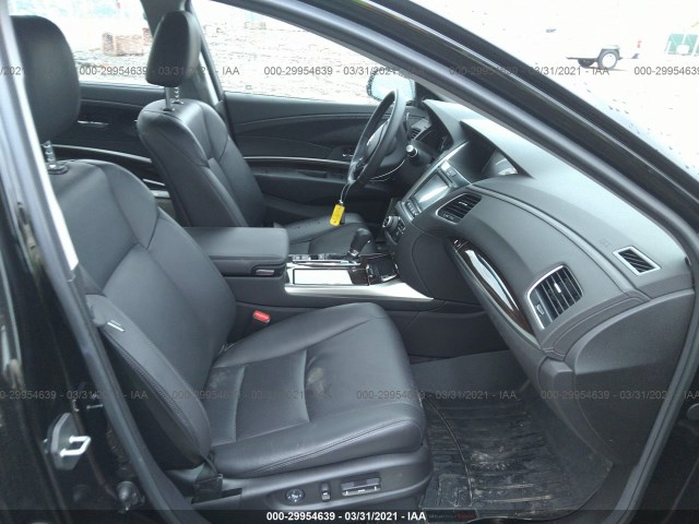 Photo 4 VIN: JH4KC1F9XHC000351 - ACURA RLX 