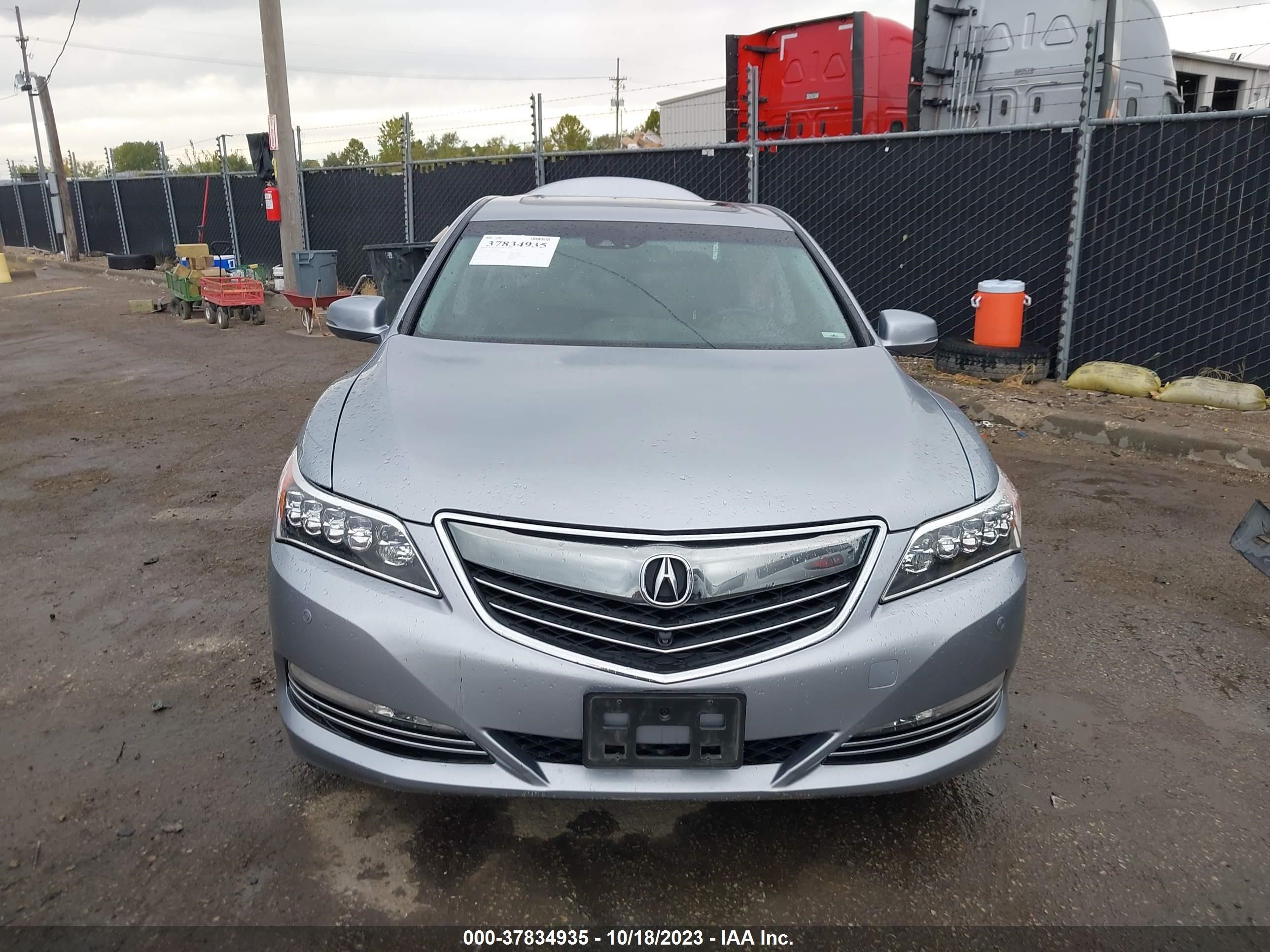 Photo 11 VIN: JH4KC2F98HC000127 - ACURA RLX 