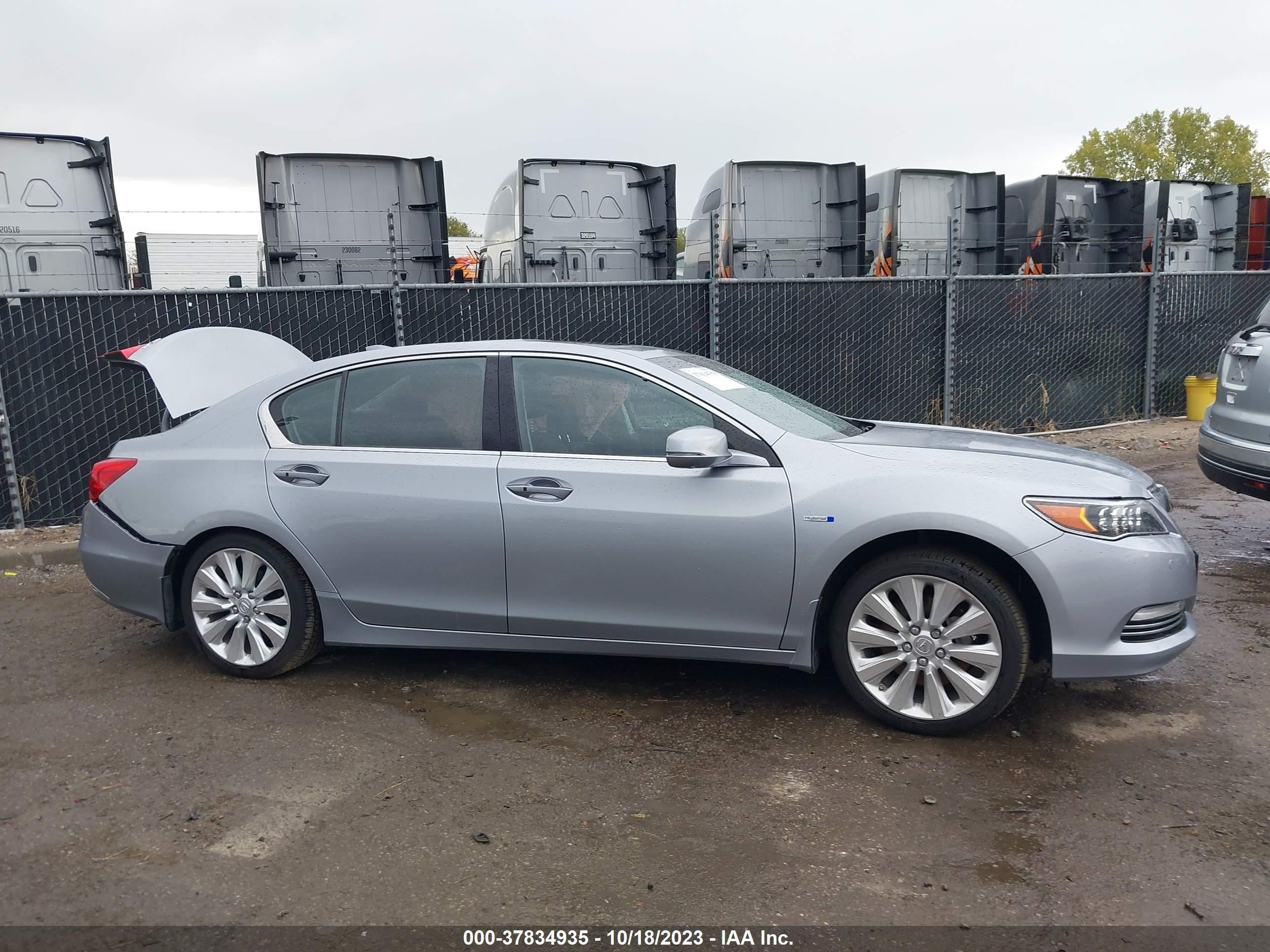 Photo 12 VIN: JH4KC2F98HC000127 - ACURA RLX 