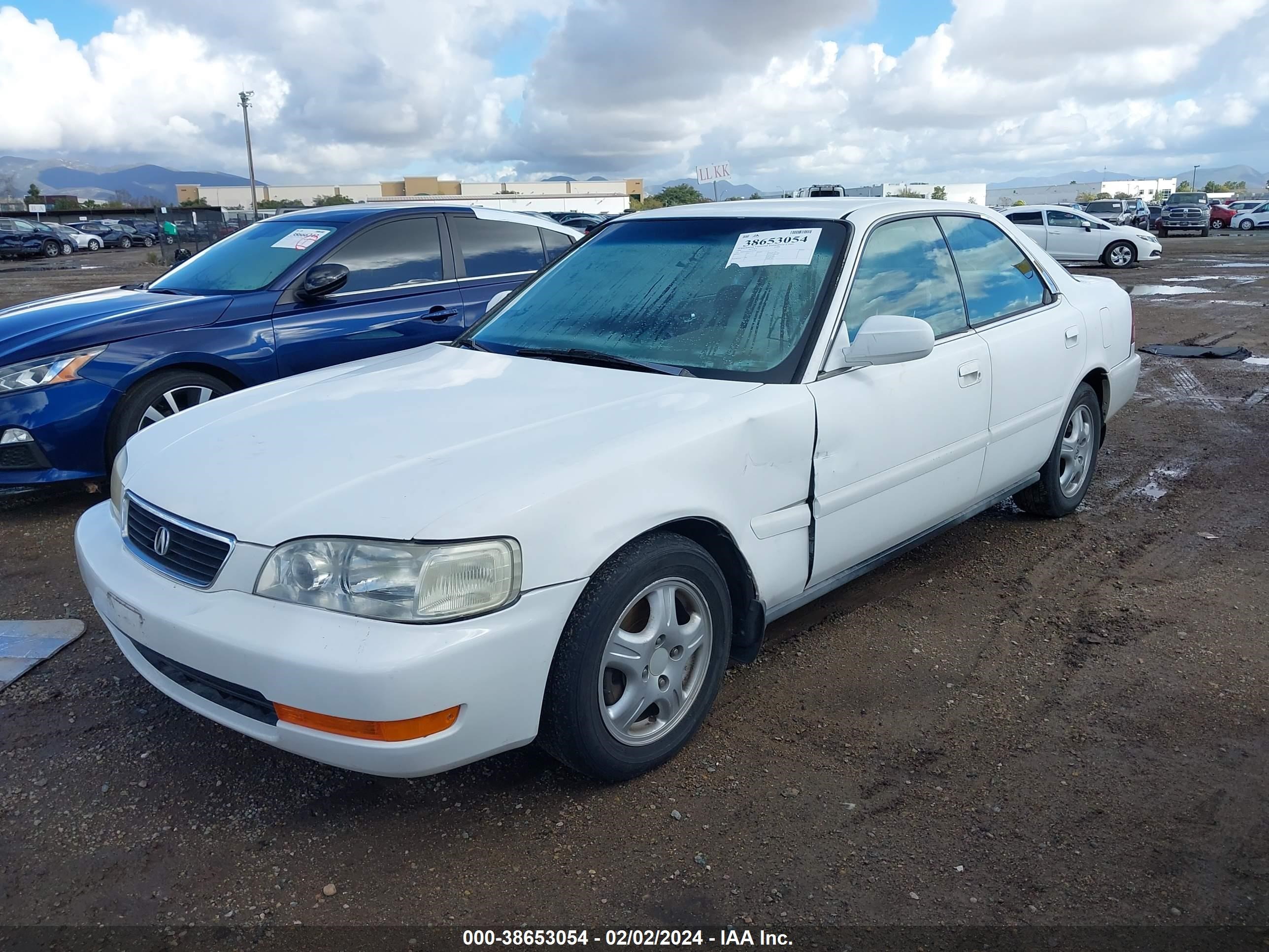 Photo 1 VIN: JH4UA2644TC010763 - ACURA TL 