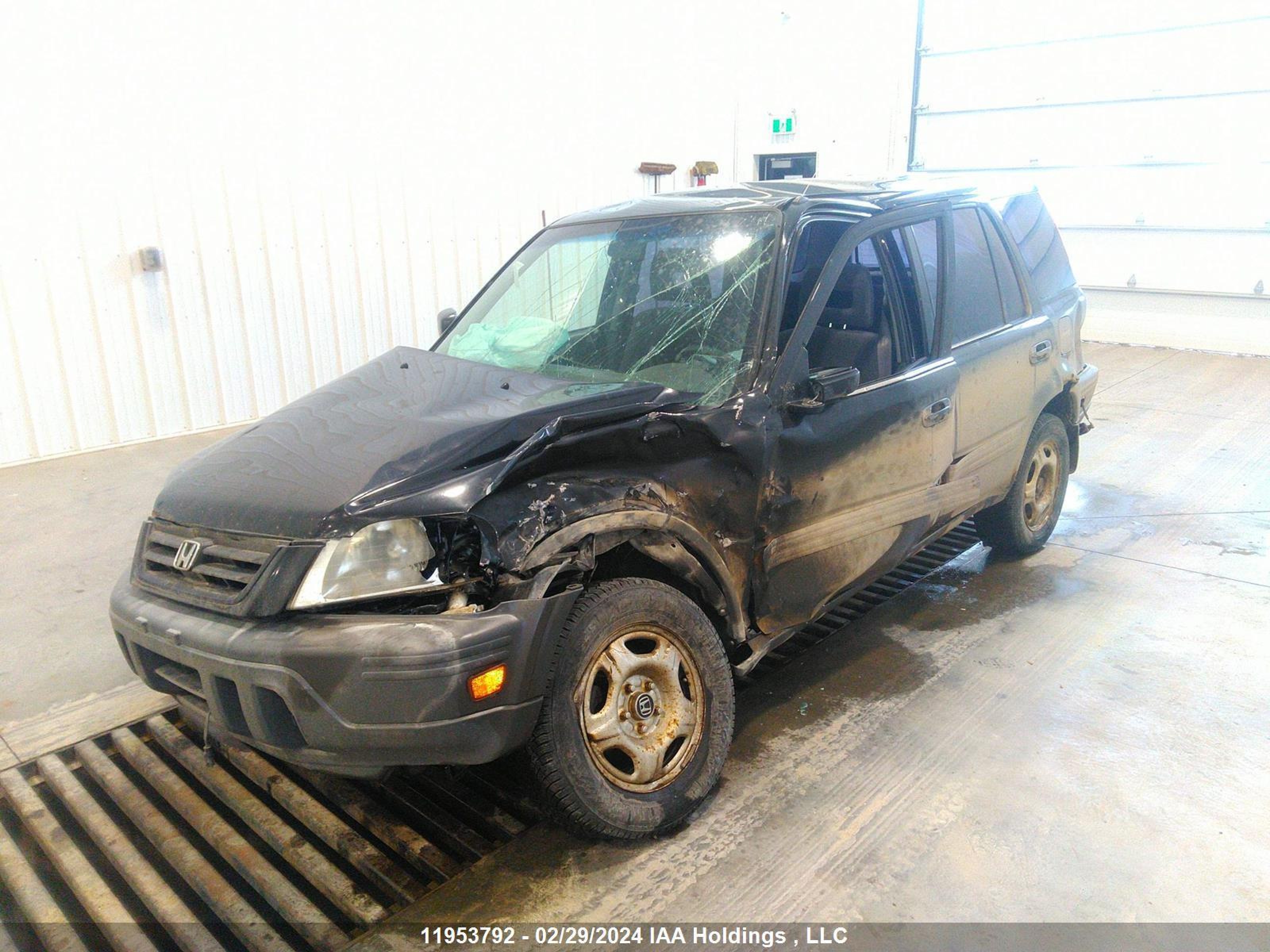 Photo 1 VIN: JHLRD1745YC812370 - HONDA CR-V 