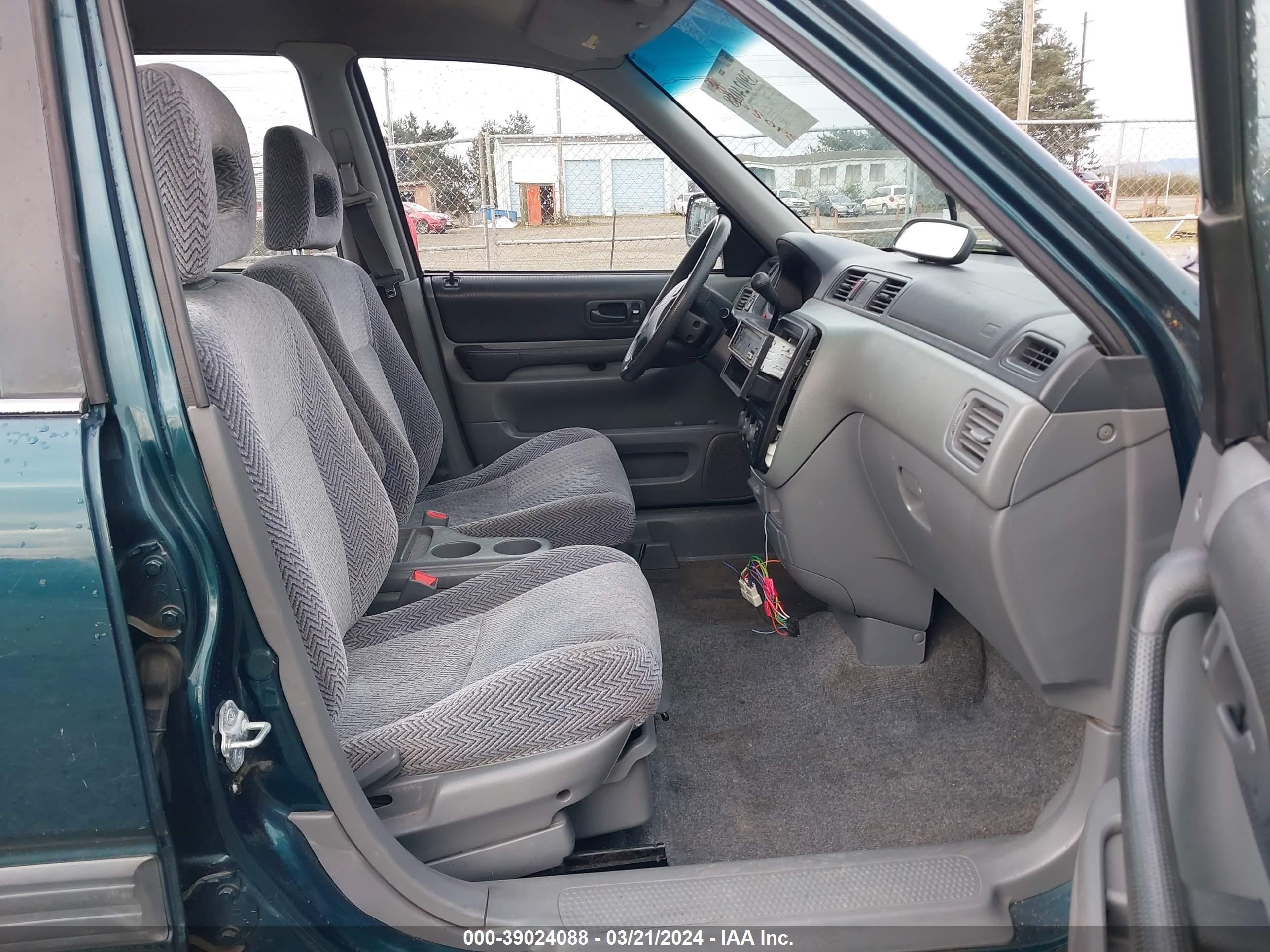 Photo 4 VIN: JHLRD1842VC033406 - HONDA CR-V 