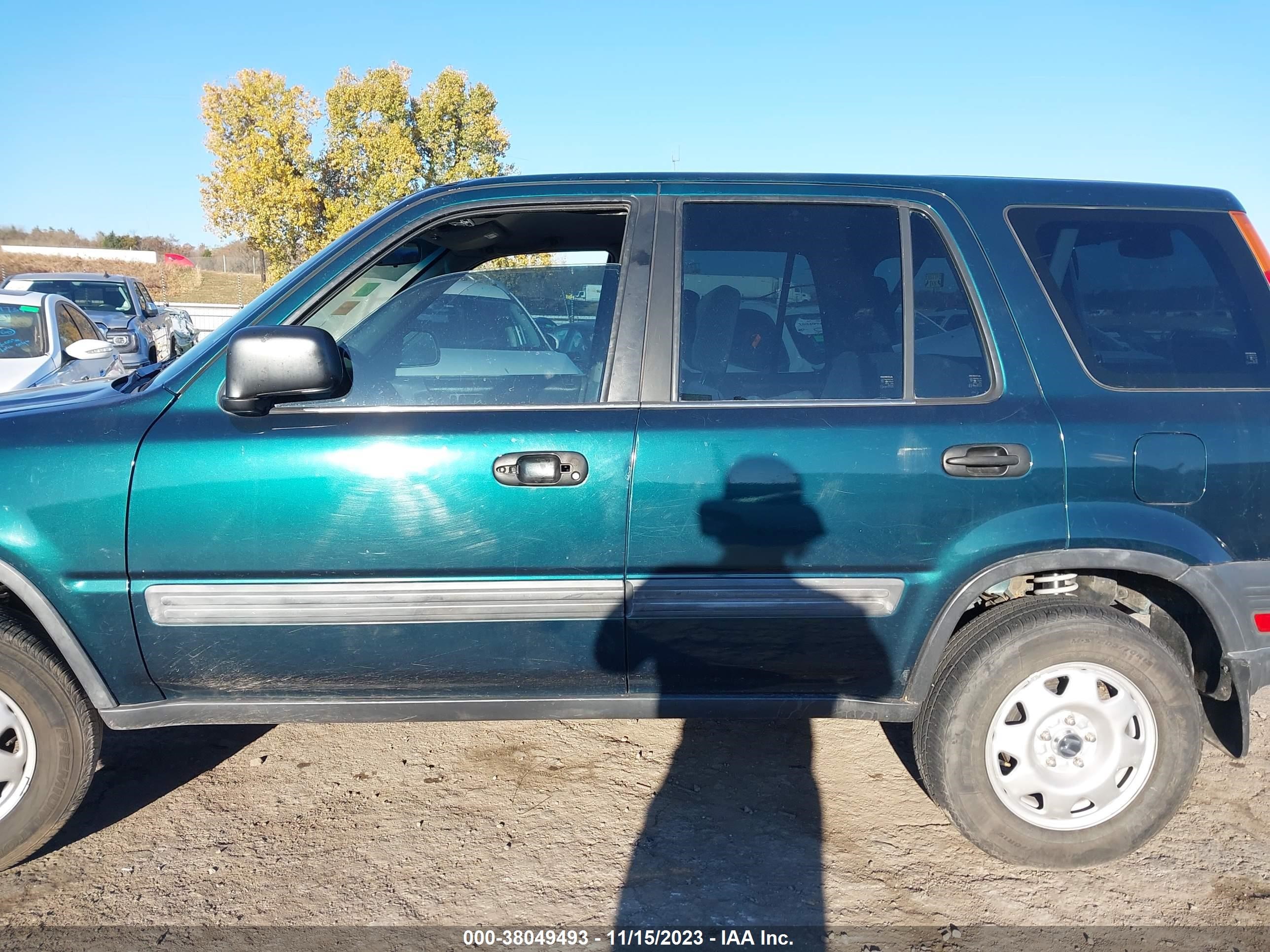 Photo 12 VIN: JHLRD1843VC062445 - HONDA CR-V 