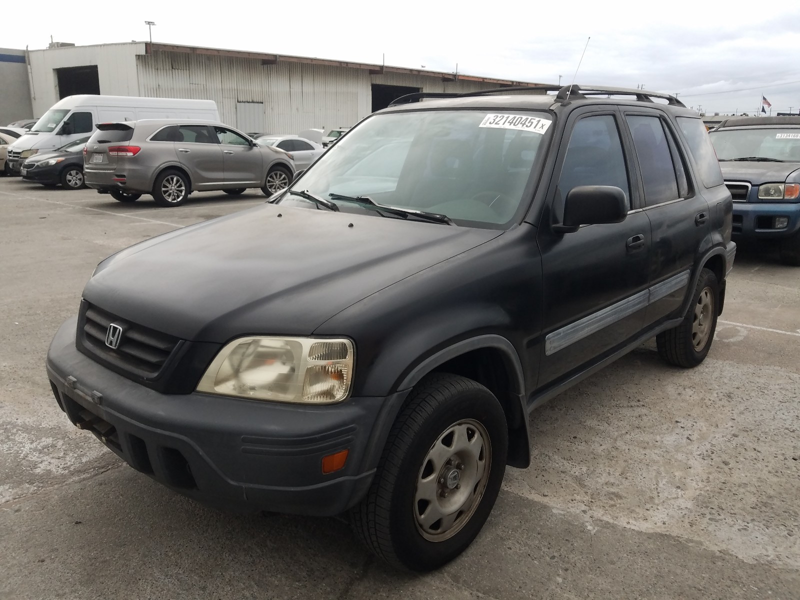 Photo 1 VIN: JHLRD1846WC049593 - HONDA CR-V LX 