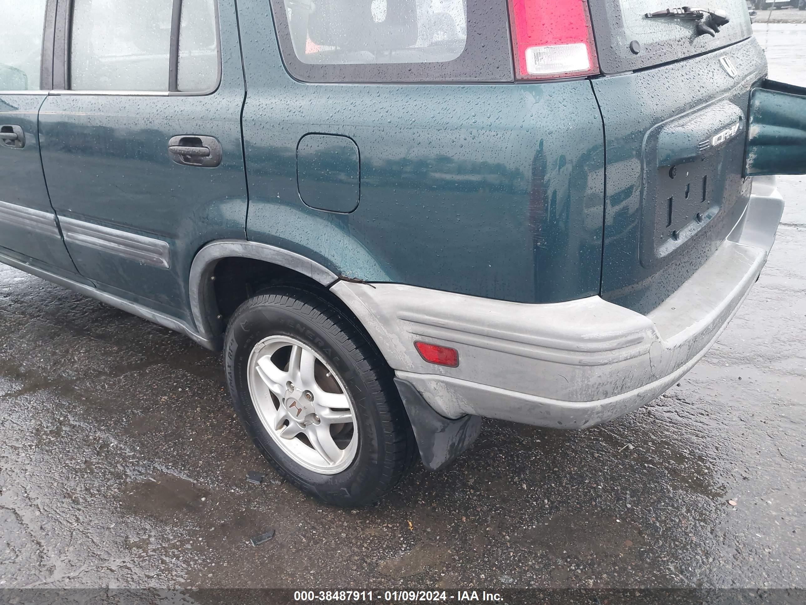 Photo 5 VIN: JHLRD1853VC025341 - HONDA CR-V 