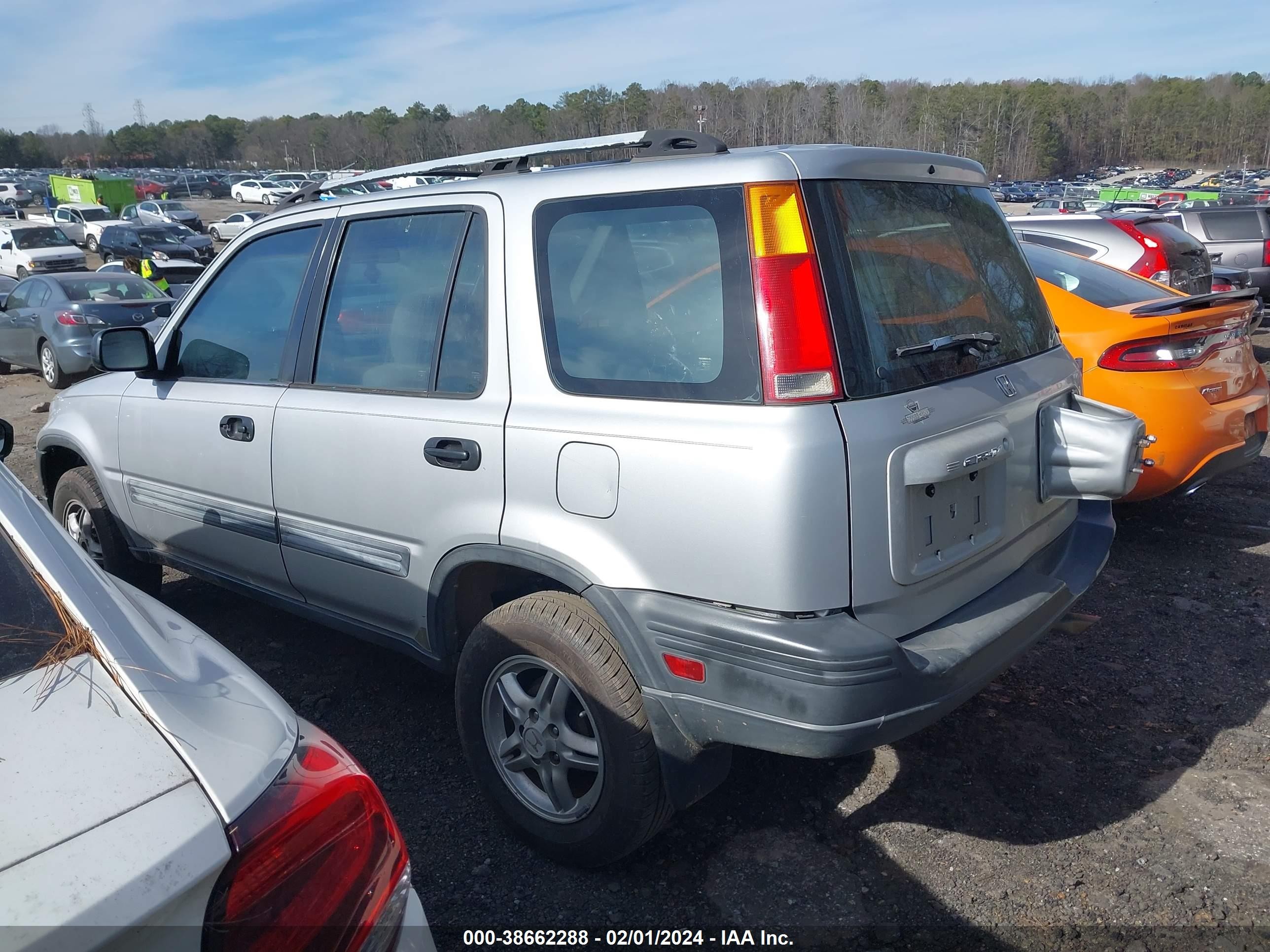 Photo 2 VIN: JHLRD1857VC052431 - HONDA CR-V 