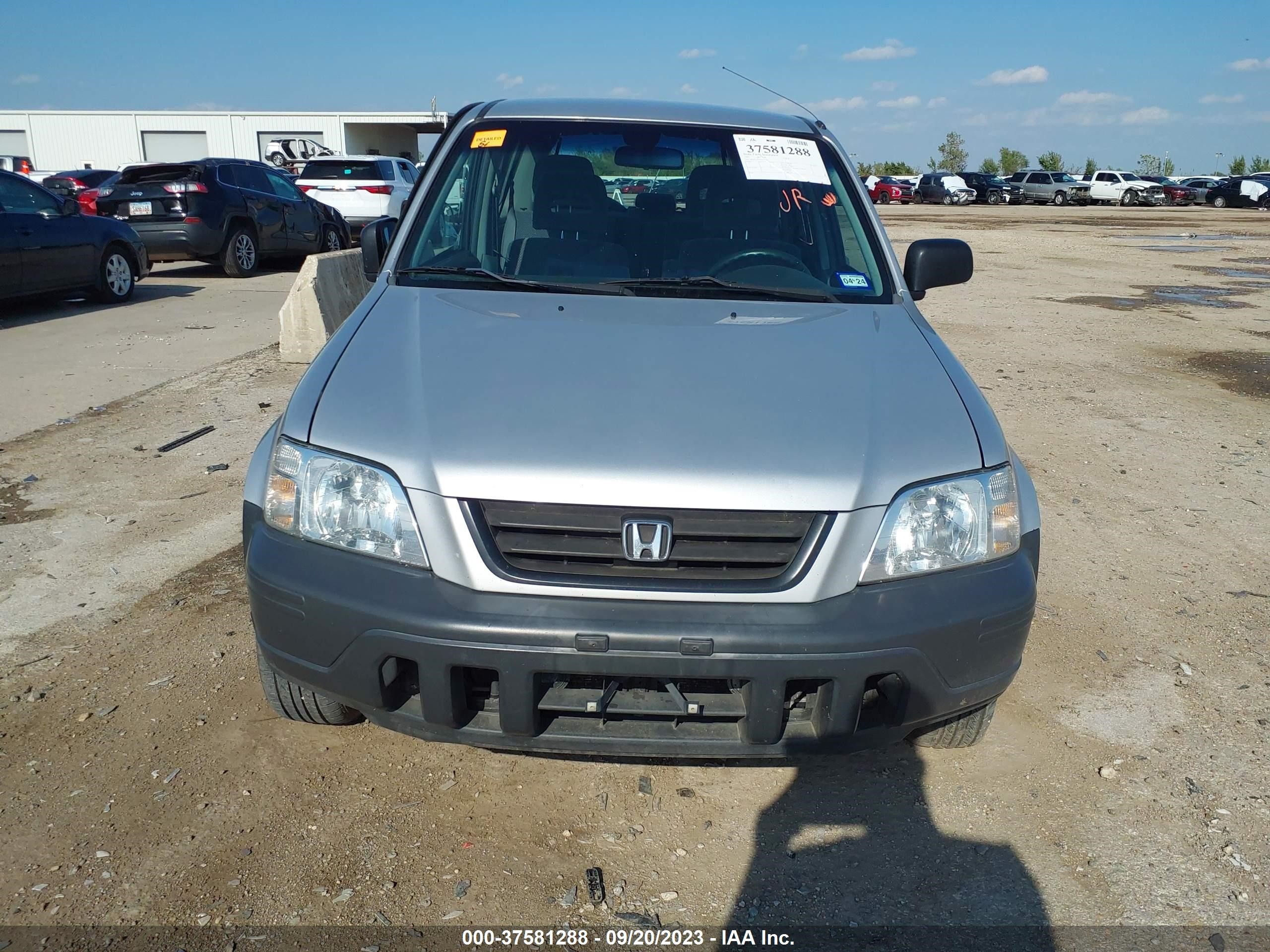 Photo 10 VIN: JHLRD1859VC024999 - HONDA CR-V 