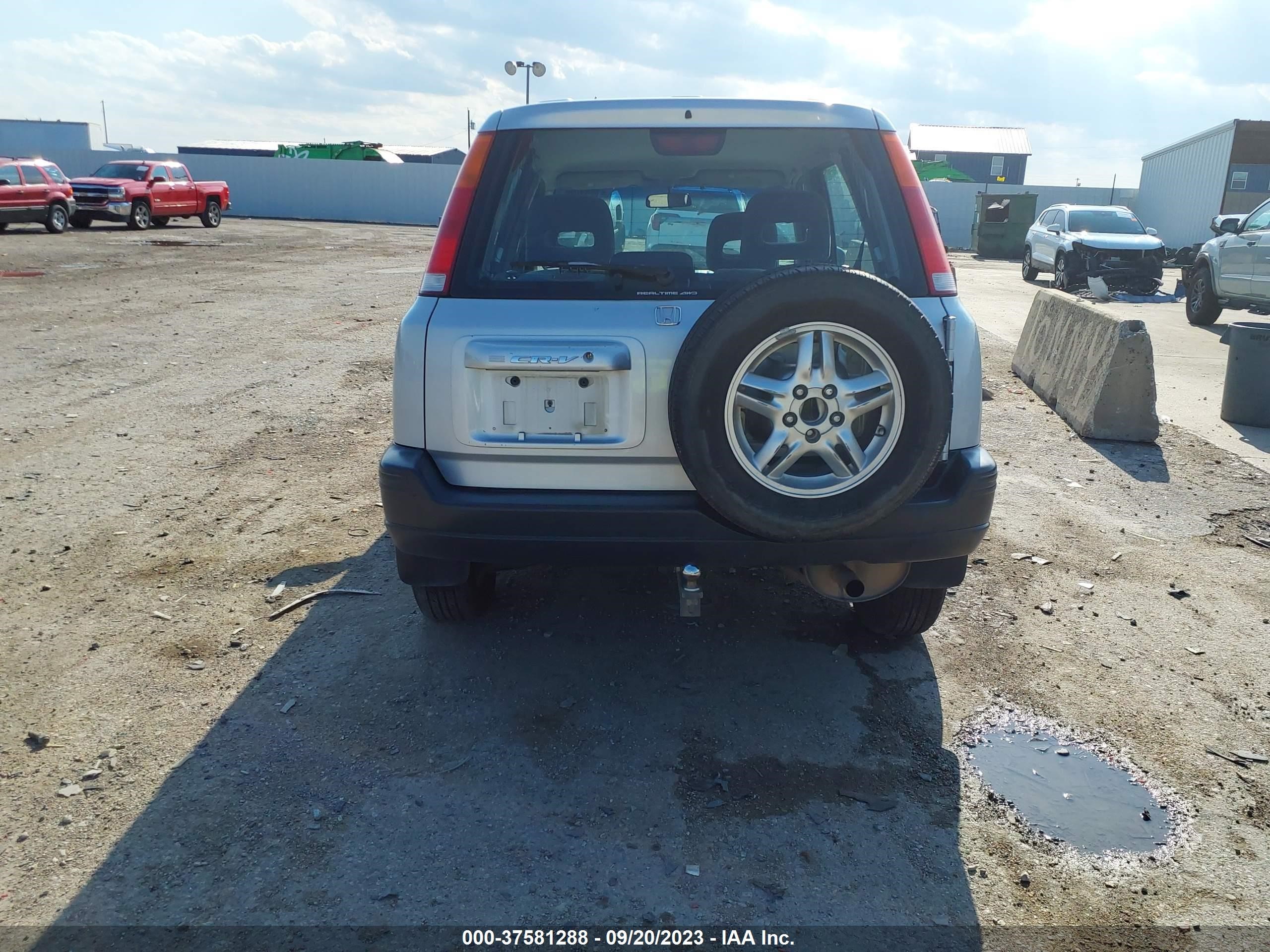 Photo 14 VIN: JHLRD1859VC024999 - HONDA CR-V 