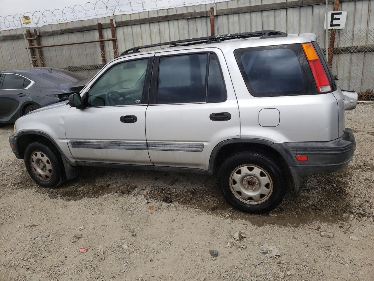 Photo 1 VIN: JHLRD1859VC039650 - HONDA CR-V 