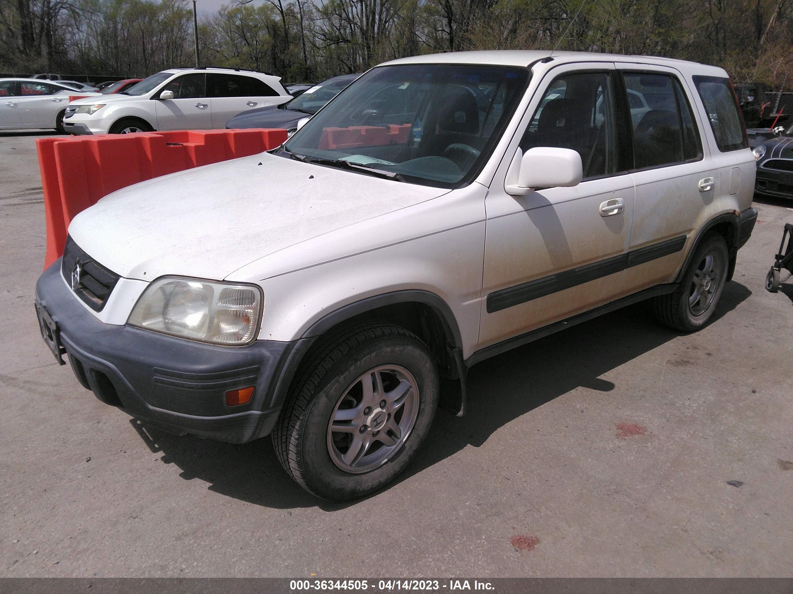 Photo 1 VIN: JHLRD1860YC037475 - HONDA CR-V 