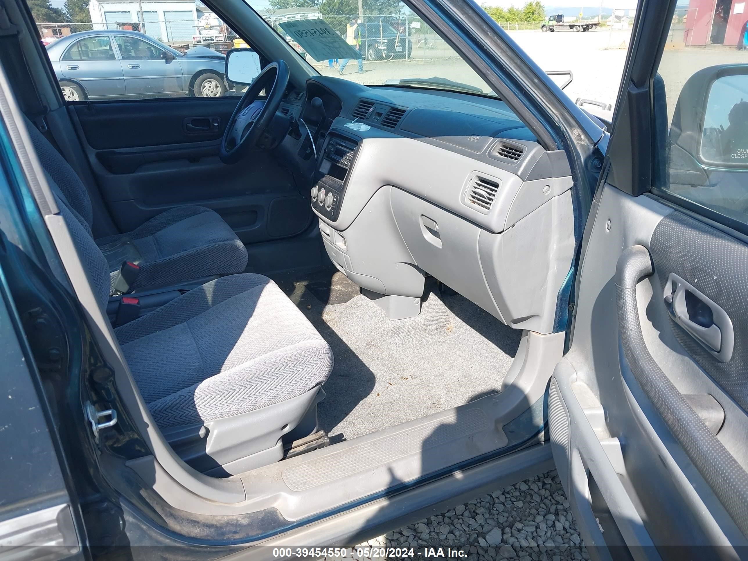 Photo 4 VIN: JHLRD1866WC096608 - HONDA CR-V 