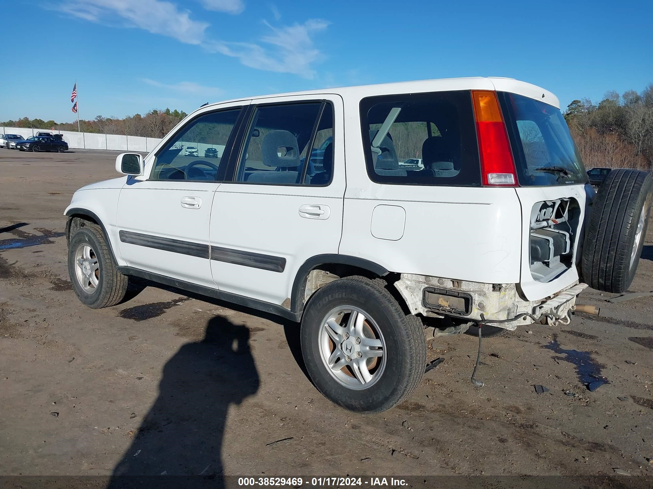 Photo 2 VIN: JHLRD1866YS013655 - HONDA CR-V 