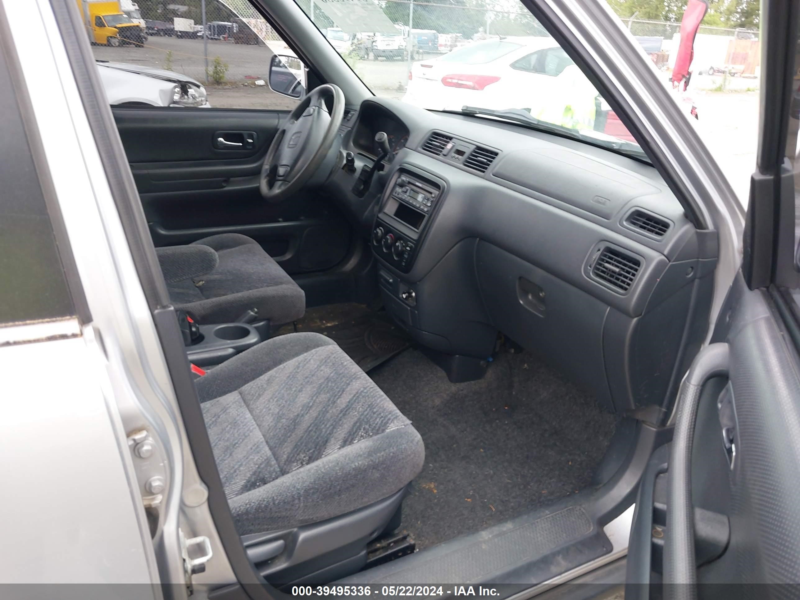 Photo 4 VIN: JHLRD18671C023823 - HONDA CR-V 