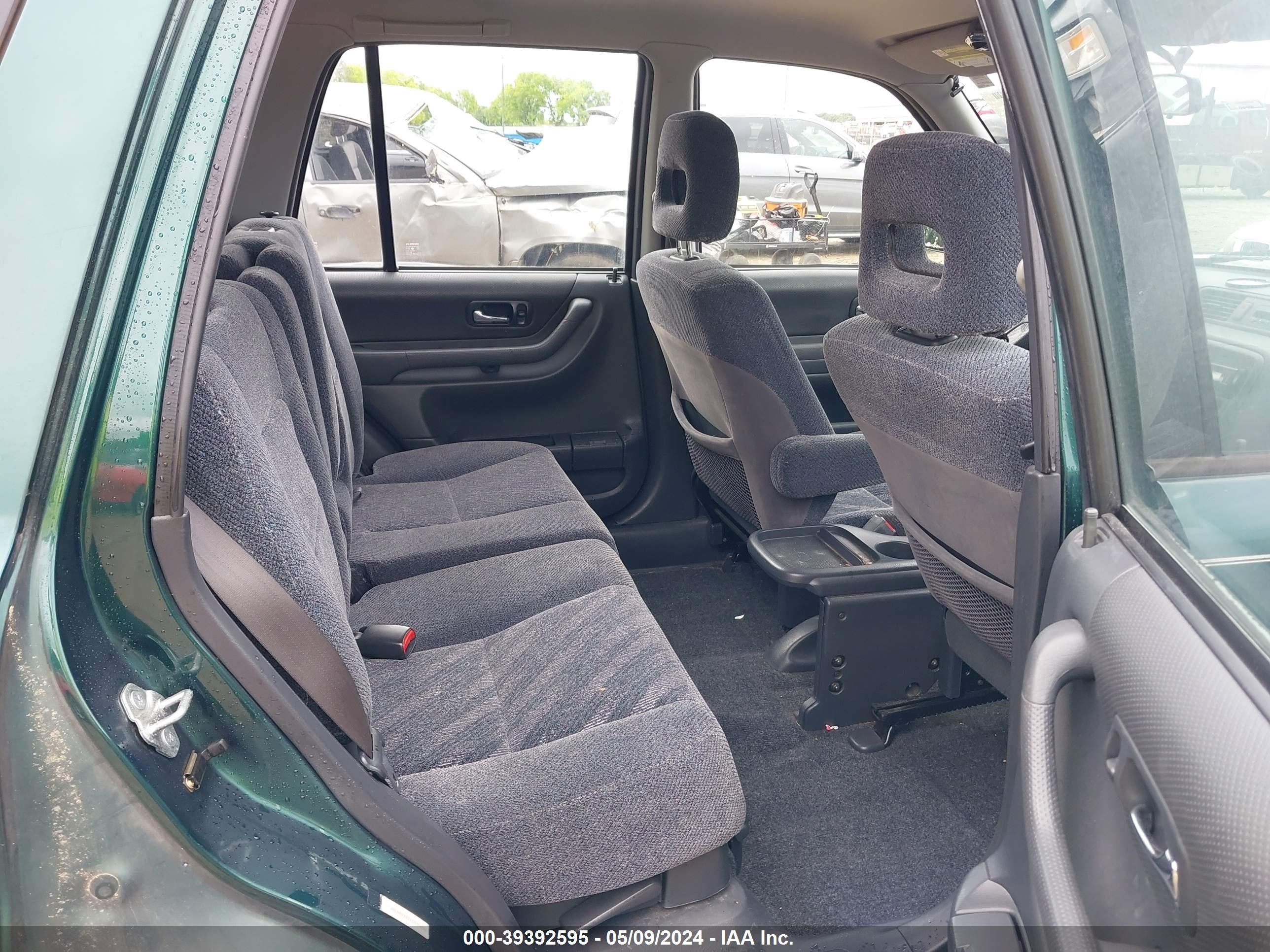 Photo 7 VIN: JHLRD18671C030450 - HONDA CR-V 