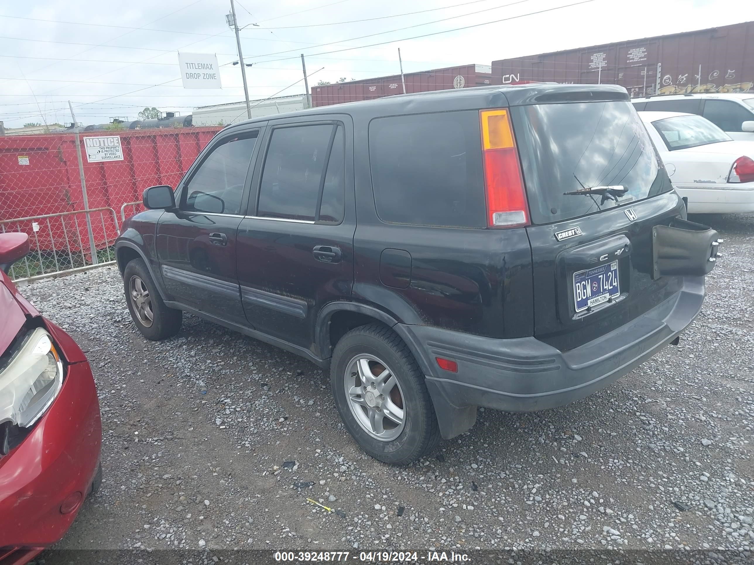 Photo 2 VIN: JHLRD1868WC082743 - HONDA CR-V 