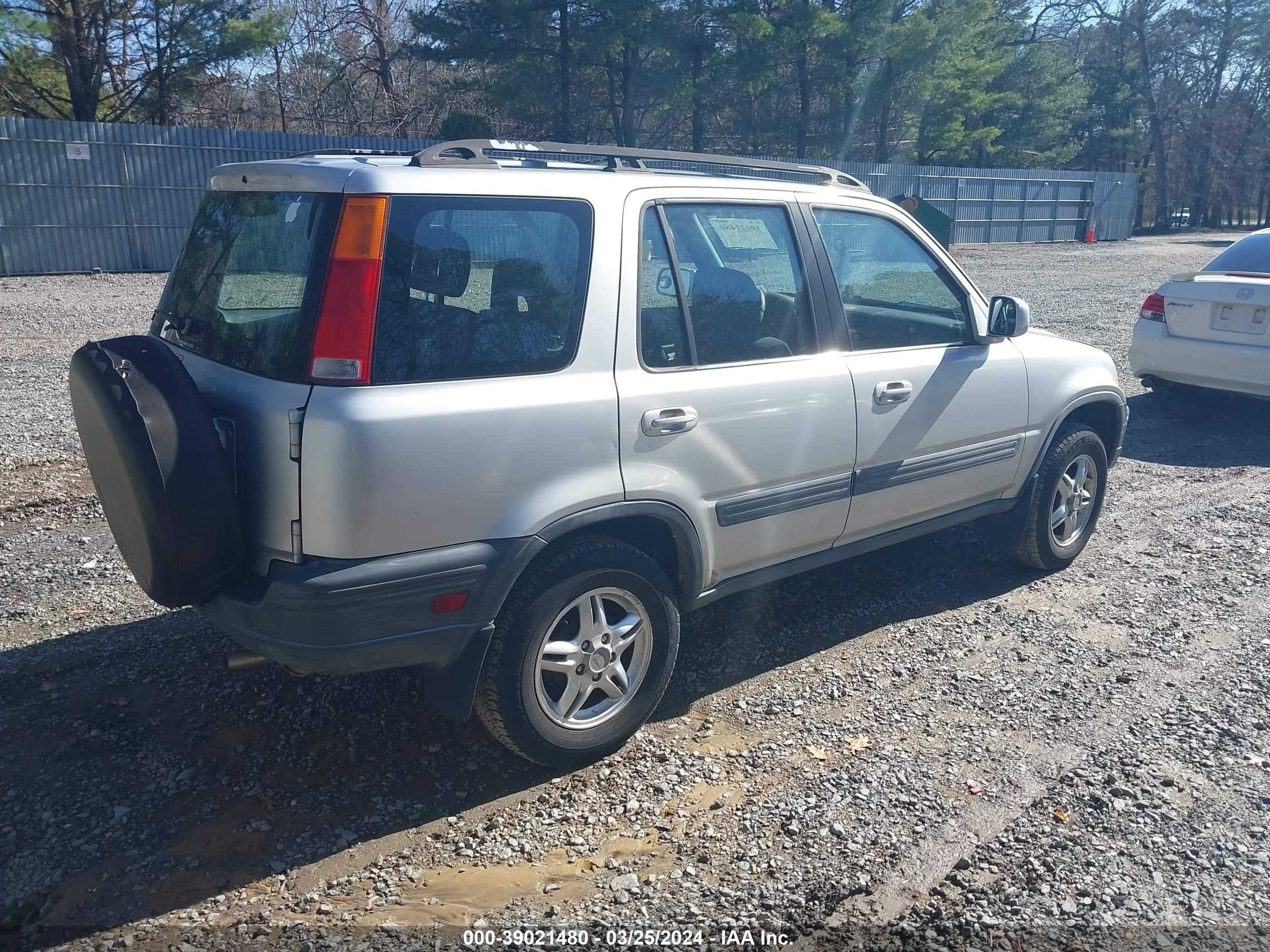 Photo 3 VIN: JHLRD1868YC034954 - HONDA CR-V 