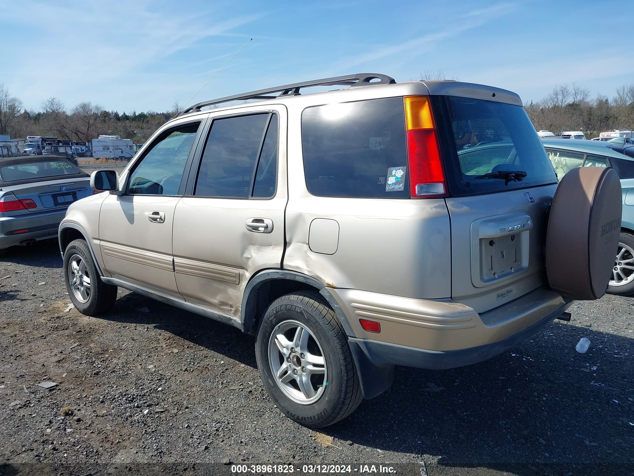 Photo 2 VIN: JHLRD18721S017670 - HONDA CR-V 