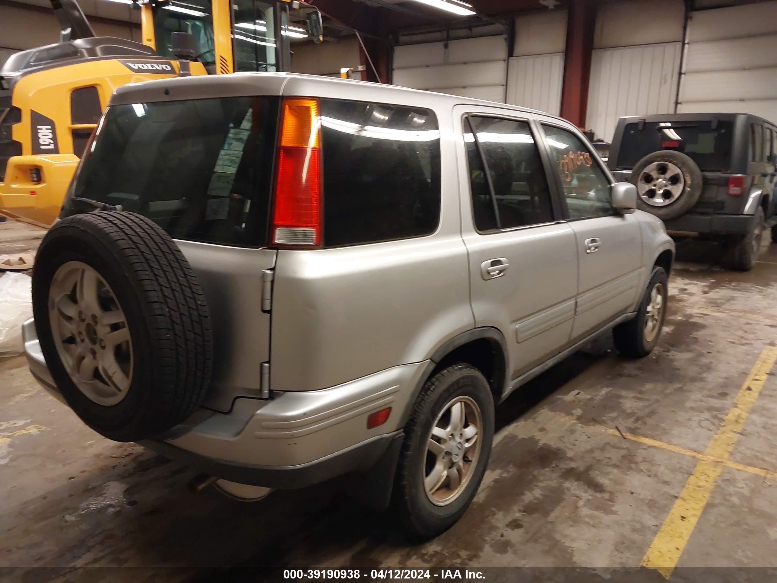 Photo 3 VIN: JHLRD18761C033266 - HONDA CR-V 