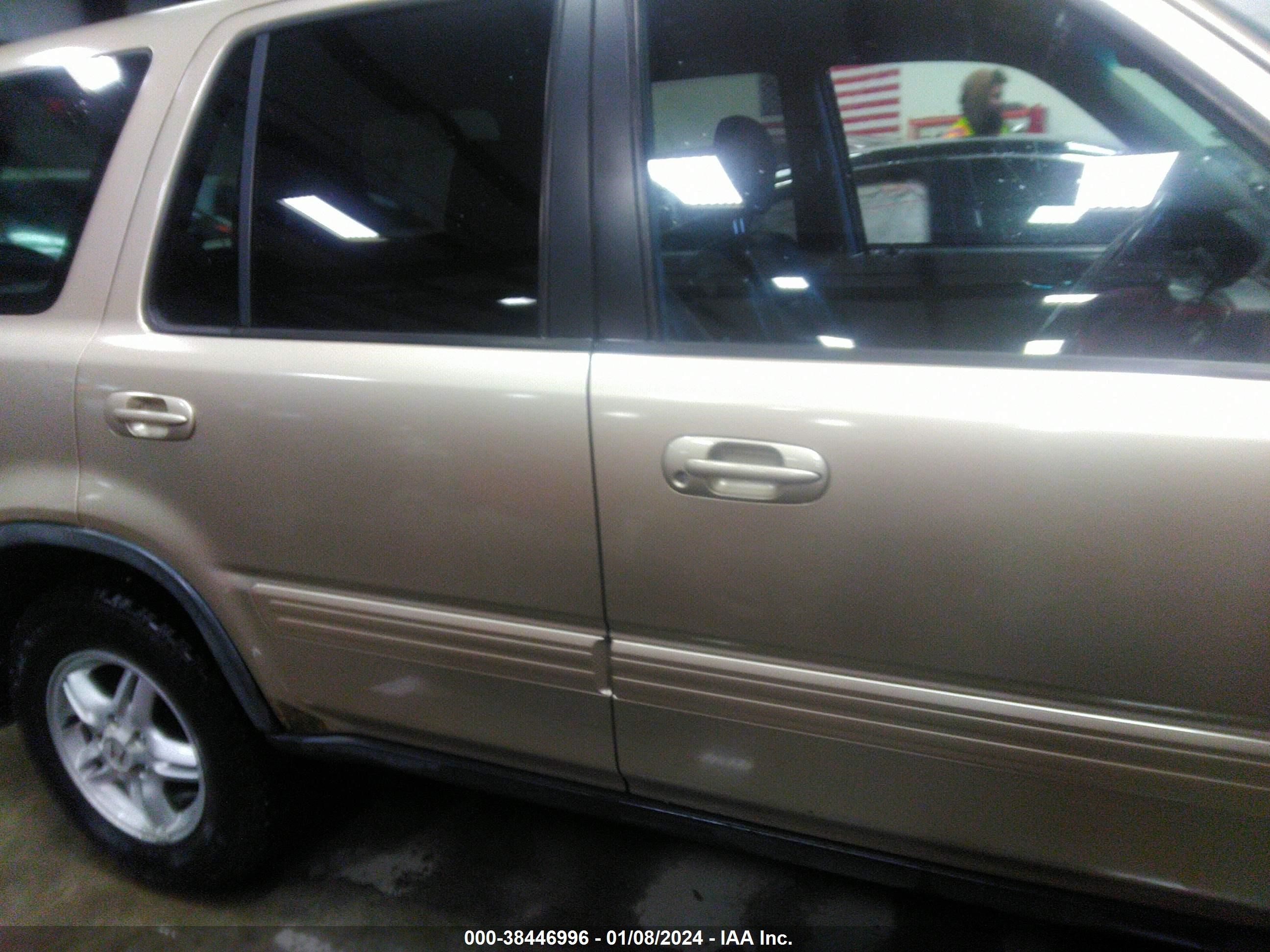 Photo 12 VIN: JHLRD187XYS018172 - HONDA CR-V 