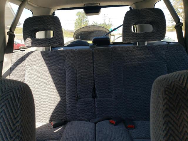 Photo 9 VIN: JHLRD2842WC012191 - HONDA CR-V LX 