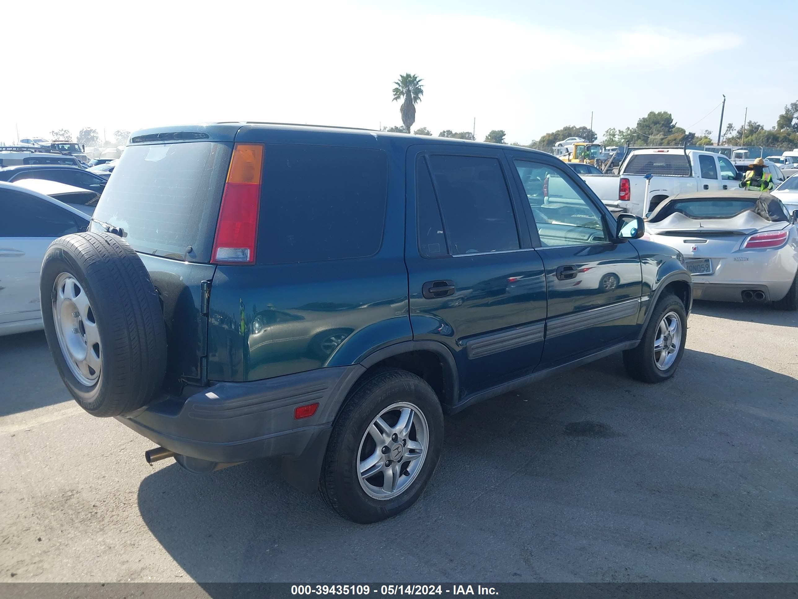 Photo 3 VIN: JHLRD2843WC010451 - HONDA CR-V 