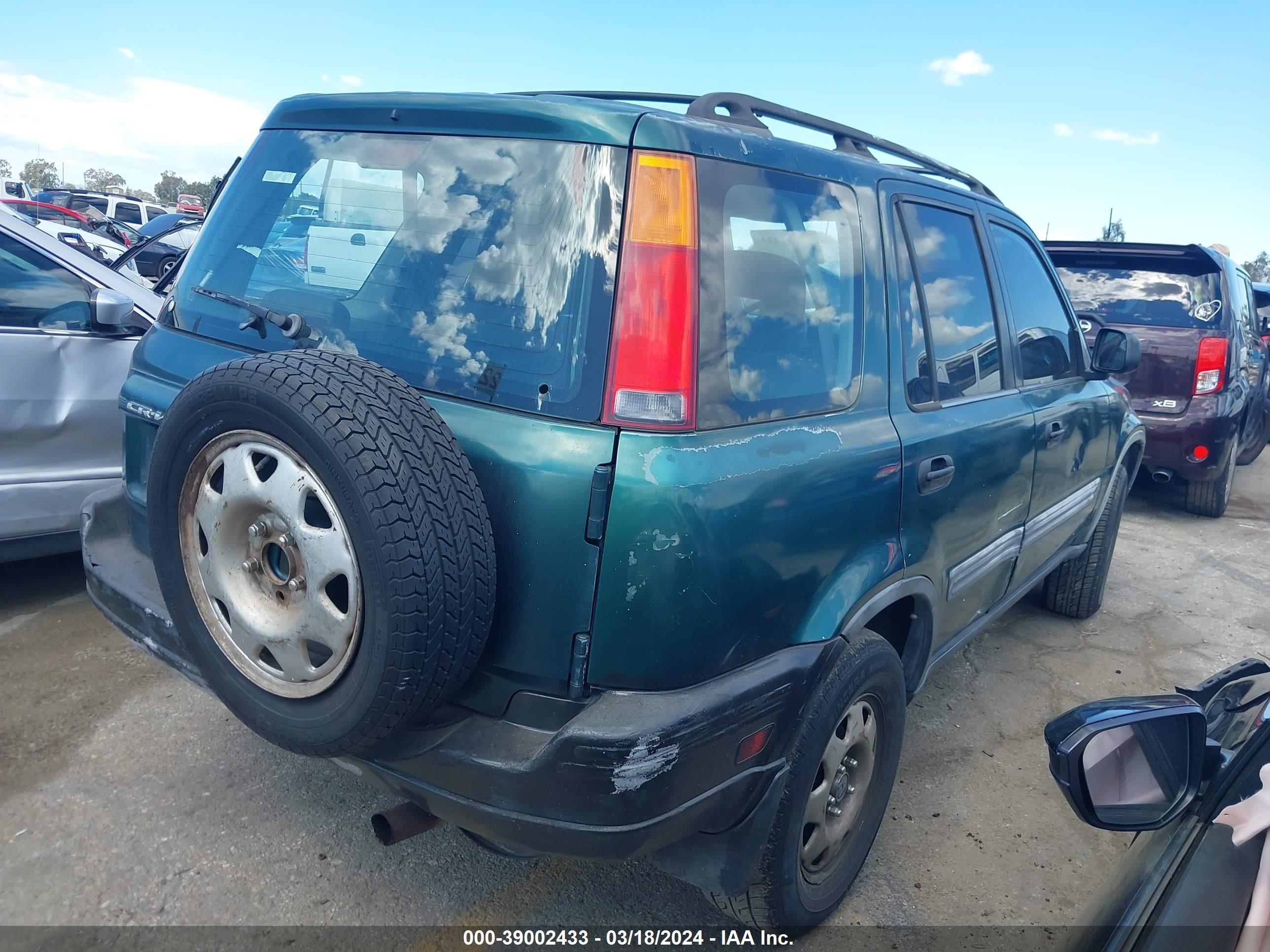 Photo 3 VIN: JHLRD2849XC005076 - HONDA CR-V 