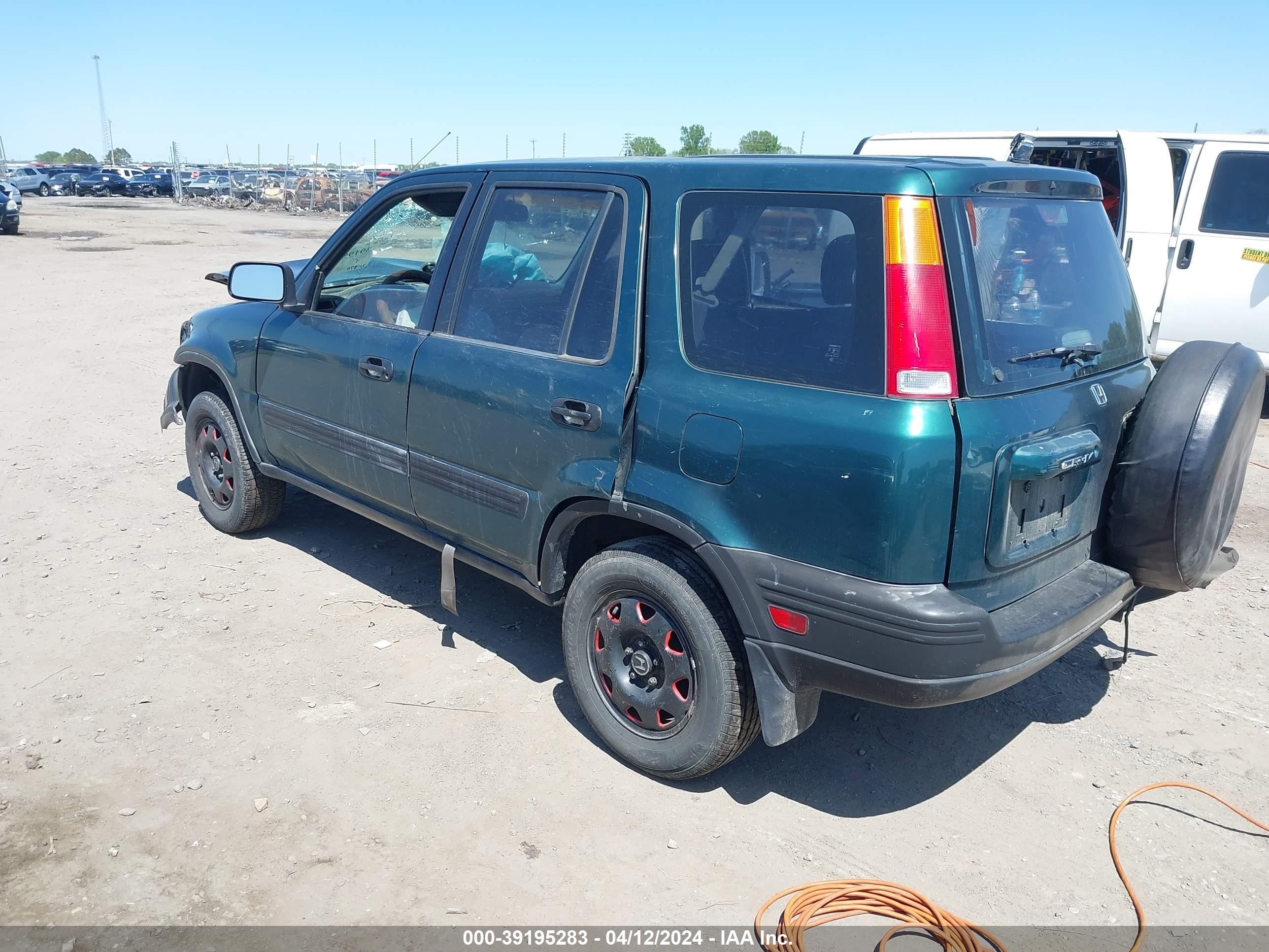 Photo 2 VIN: JHLRD2849YC005743 - HONDA CR-V 