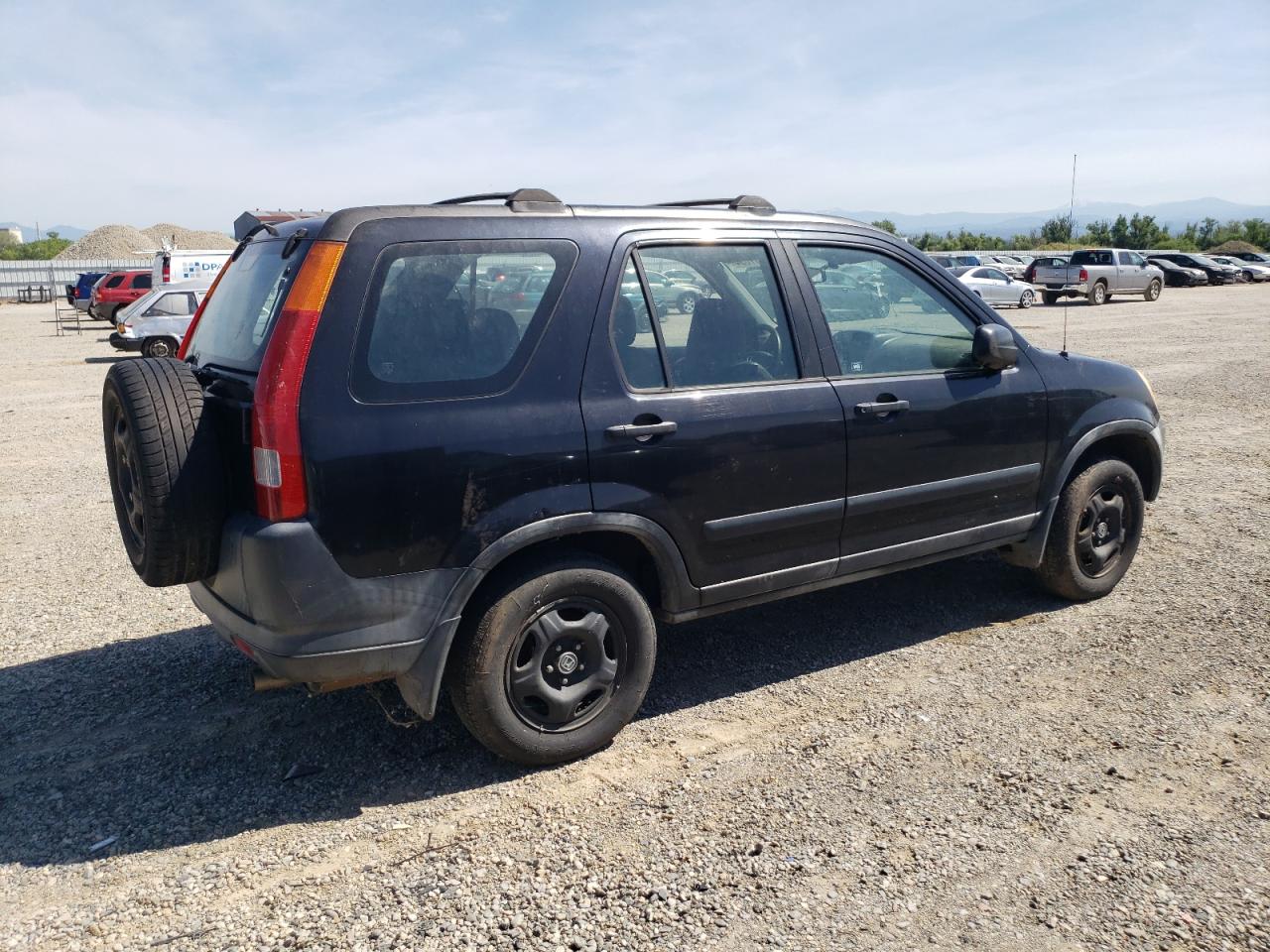 Photo 2 VIN: JHLRD68402C000820 - HONDA CR-V 