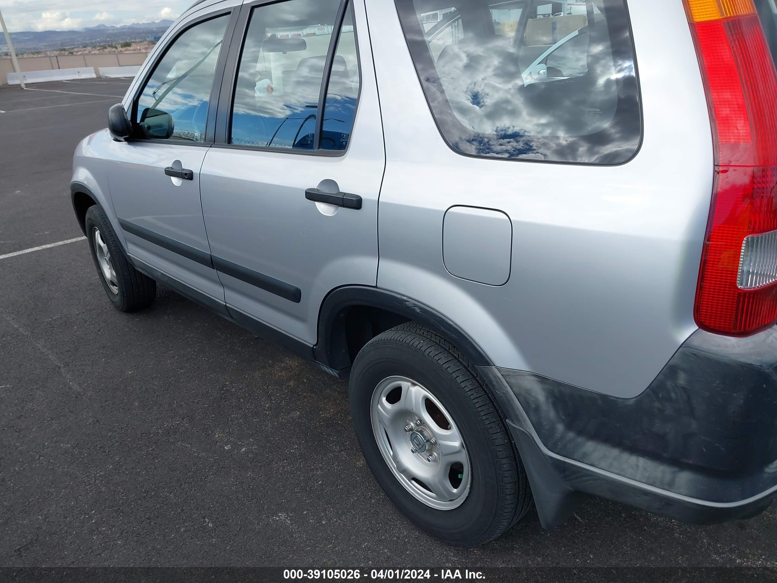 Photo 5 VIN: JHLRD68472C024788 - HONDA CR-V 