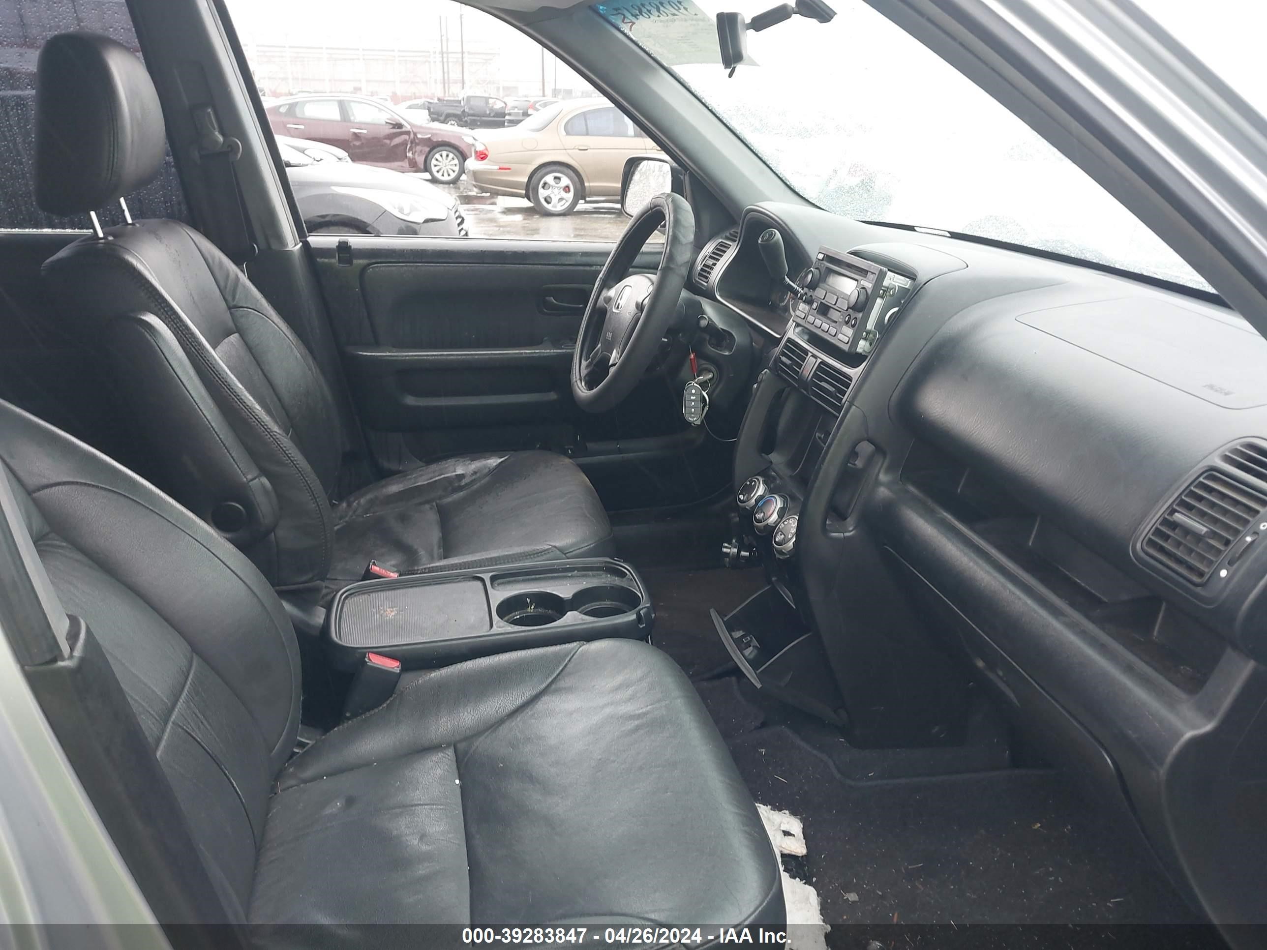 Photo 4 VIN: JHLRD68474C003877 - HONDA CR-V 