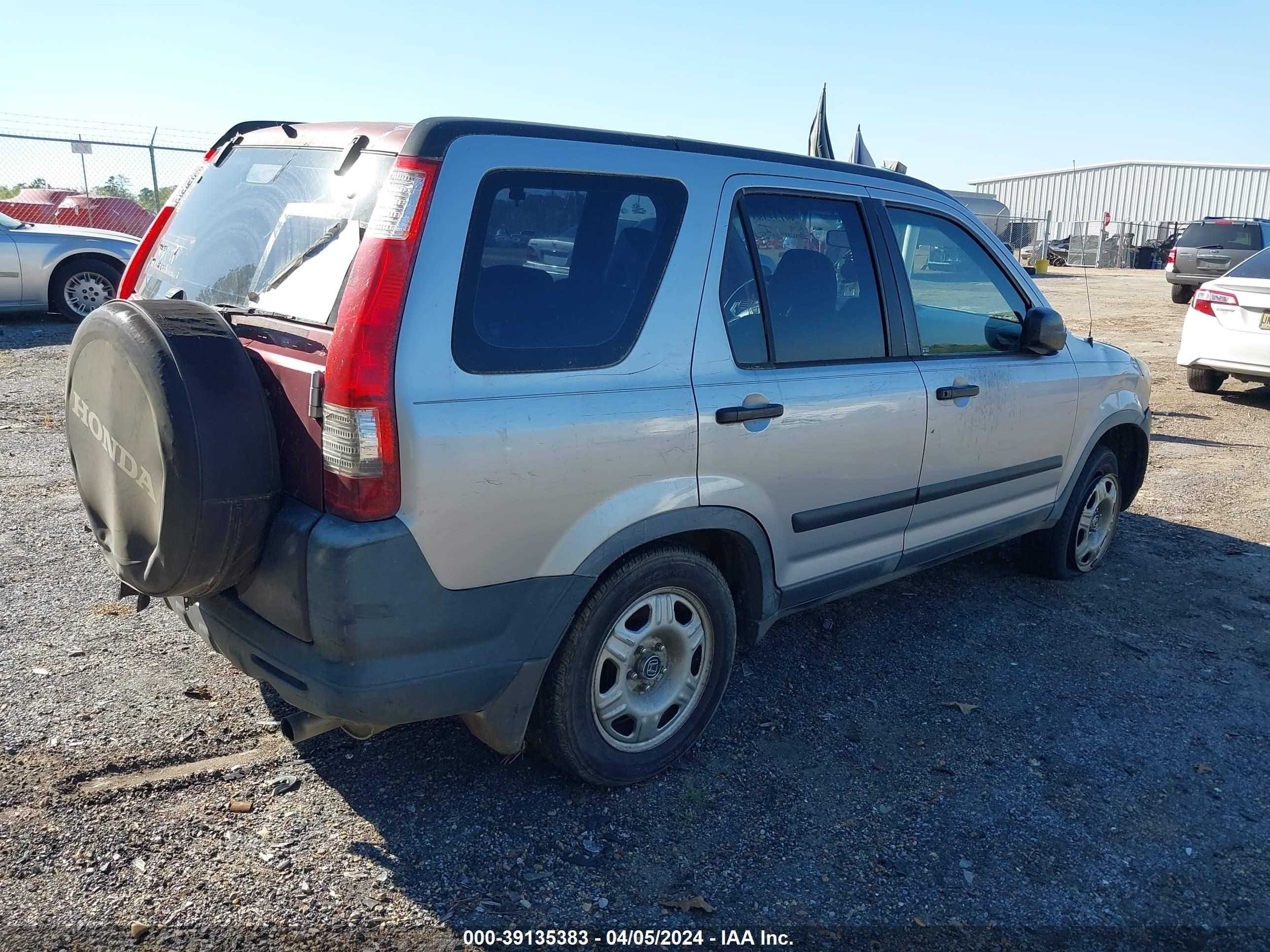 Photo 3 VIN: JHLRD68535C003031 - HONDA CR-V 