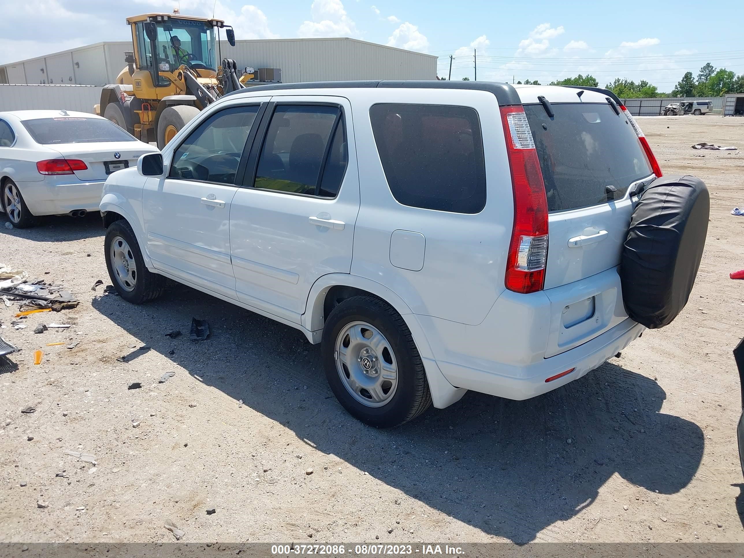 Photo 2 VIN: JHLRD68535C013767 - HONDA CR-V 