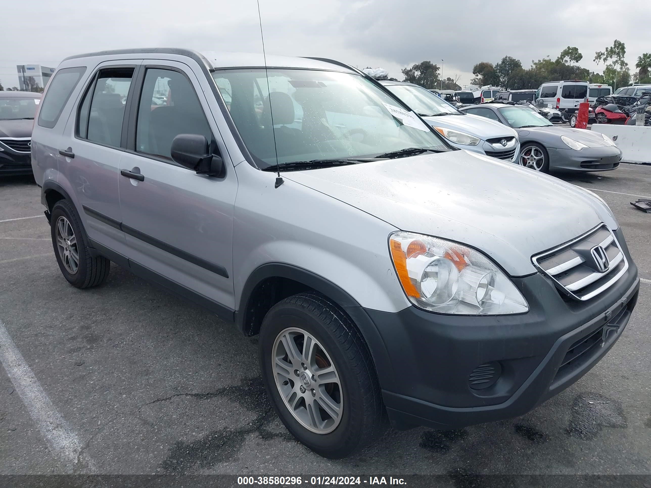 Photo 0 VIN: JHLRD68535C017480 - HONDA CR-V 