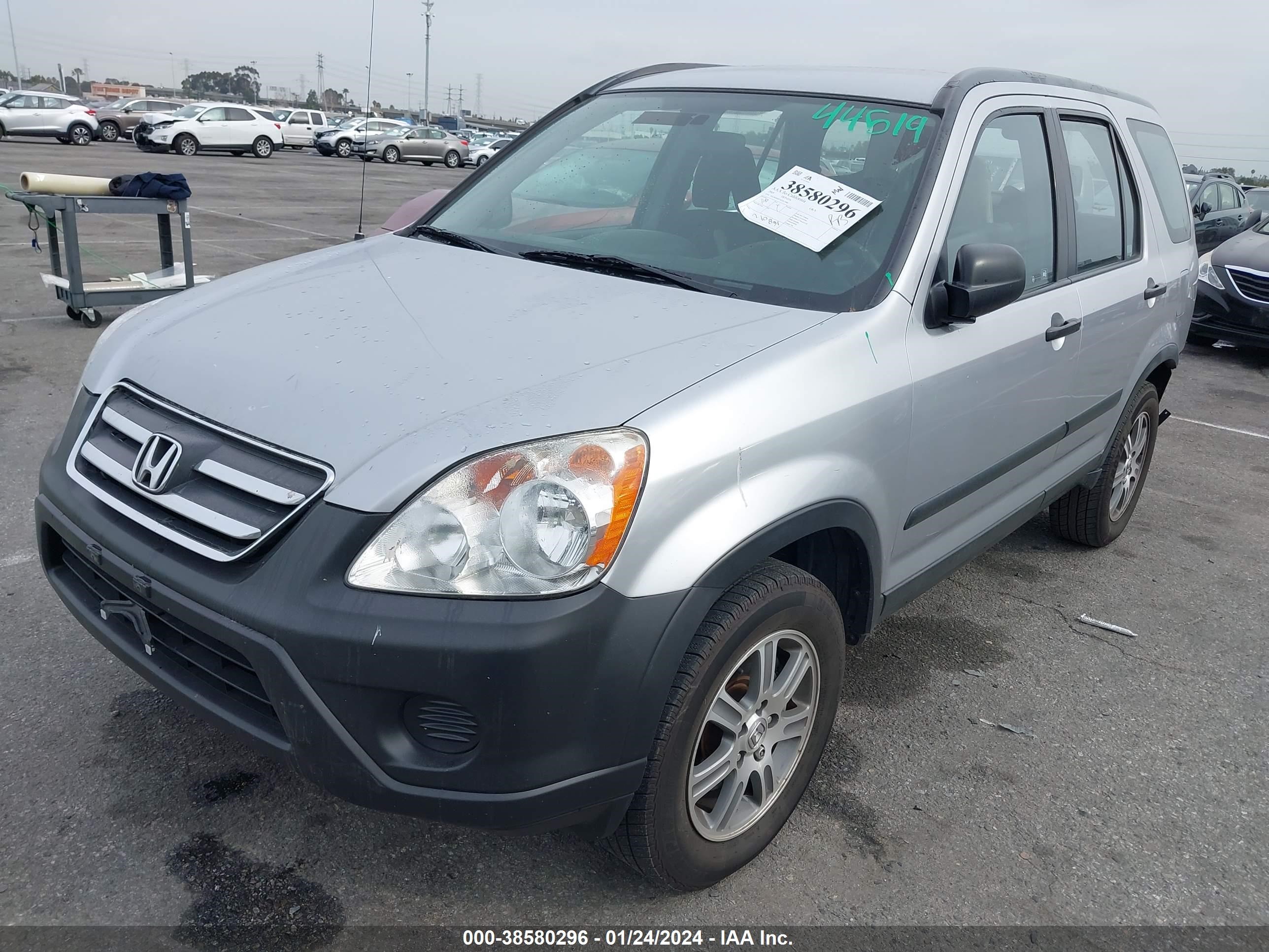 Photo 1 VIN: JHLRD68535C017480 - HONDA CR-V 