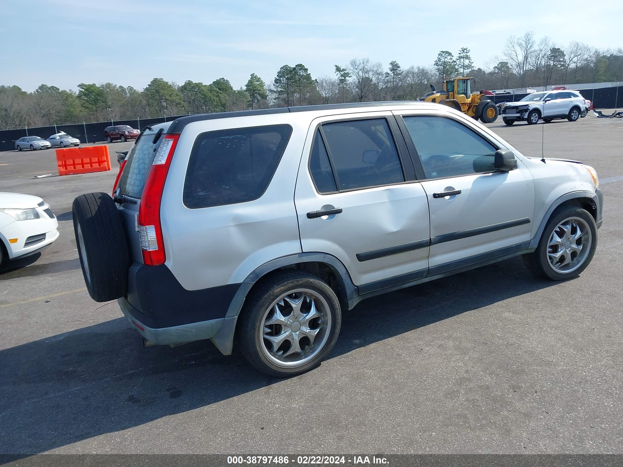 Photo 3 VIN: JHLRD68536C029713 - HONDA CR-V 