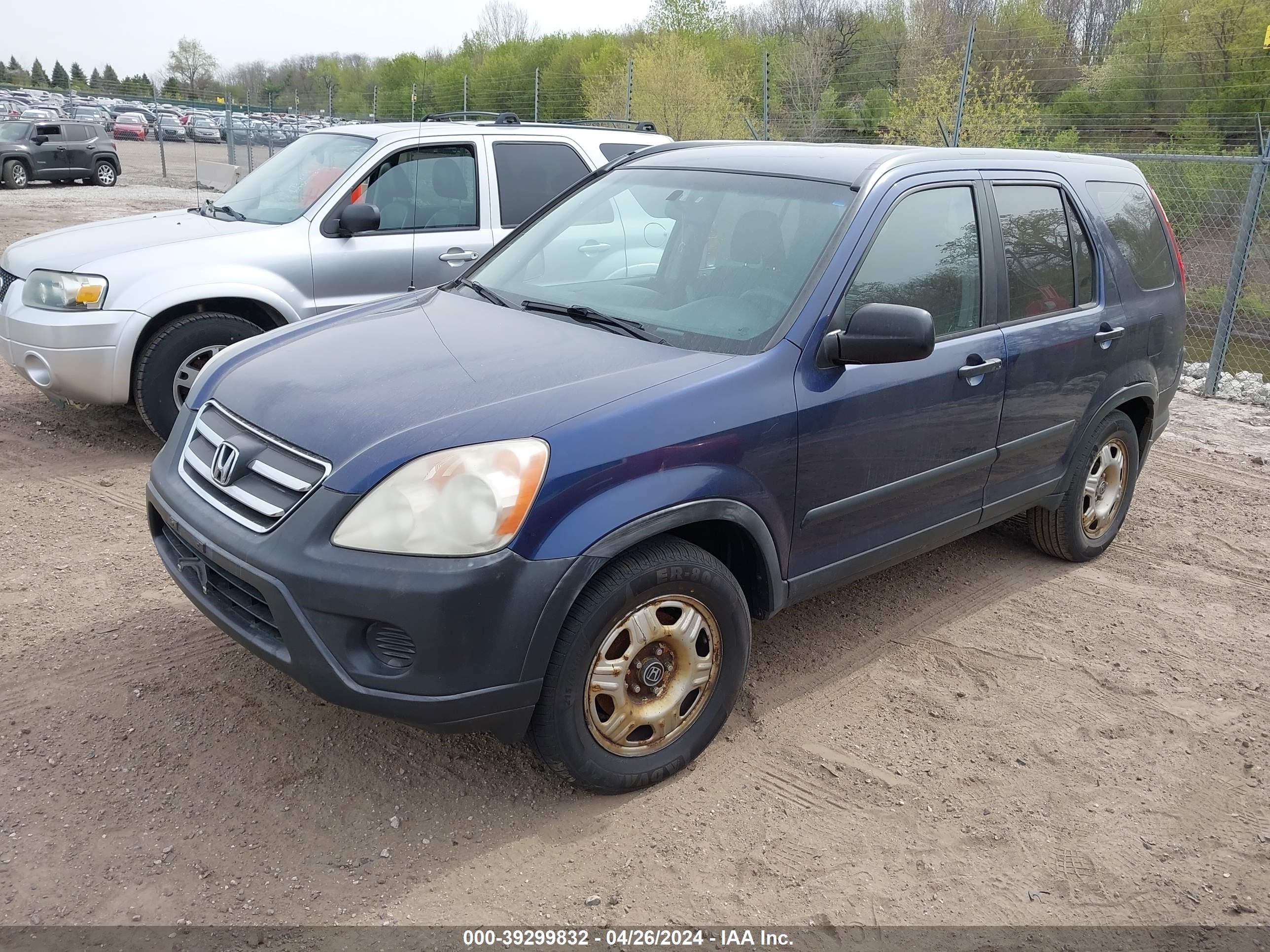 Photo 1 VIN: JHLRD68555C001605 - HONDA CR-V 