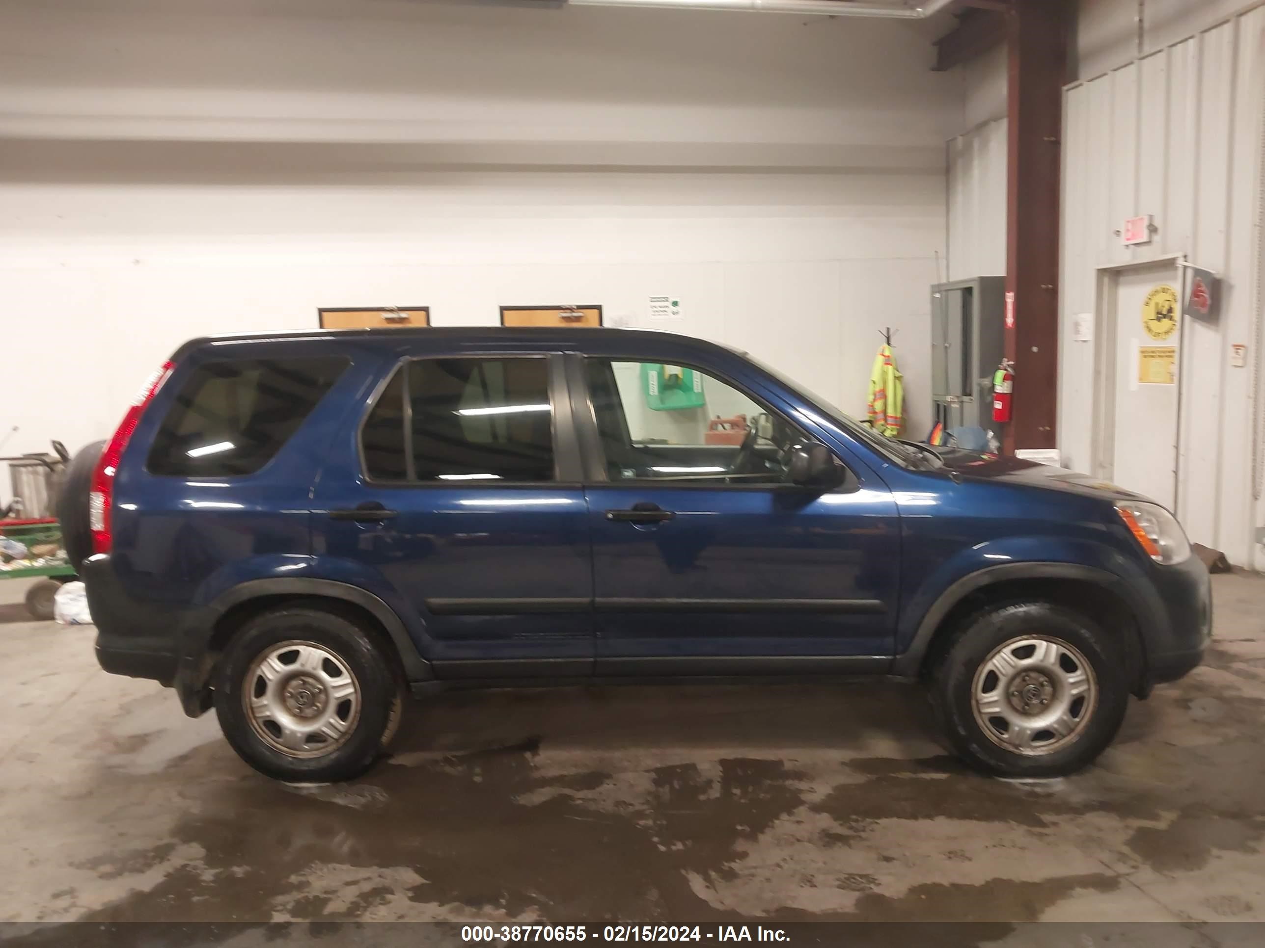 Photo 11 VIN: JHLRD68575C015036 - HONDA CR-V 