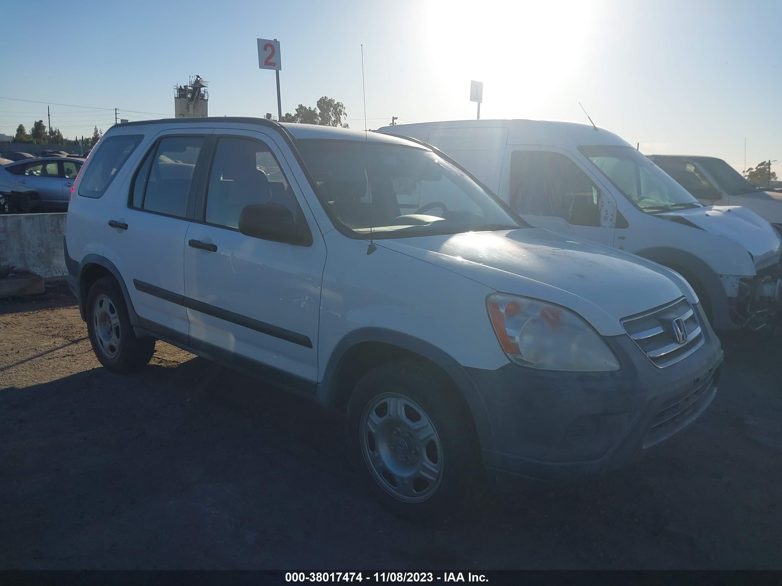 Photo 0 VIN: JHLRD68596C011586 - HONDA CR-V 