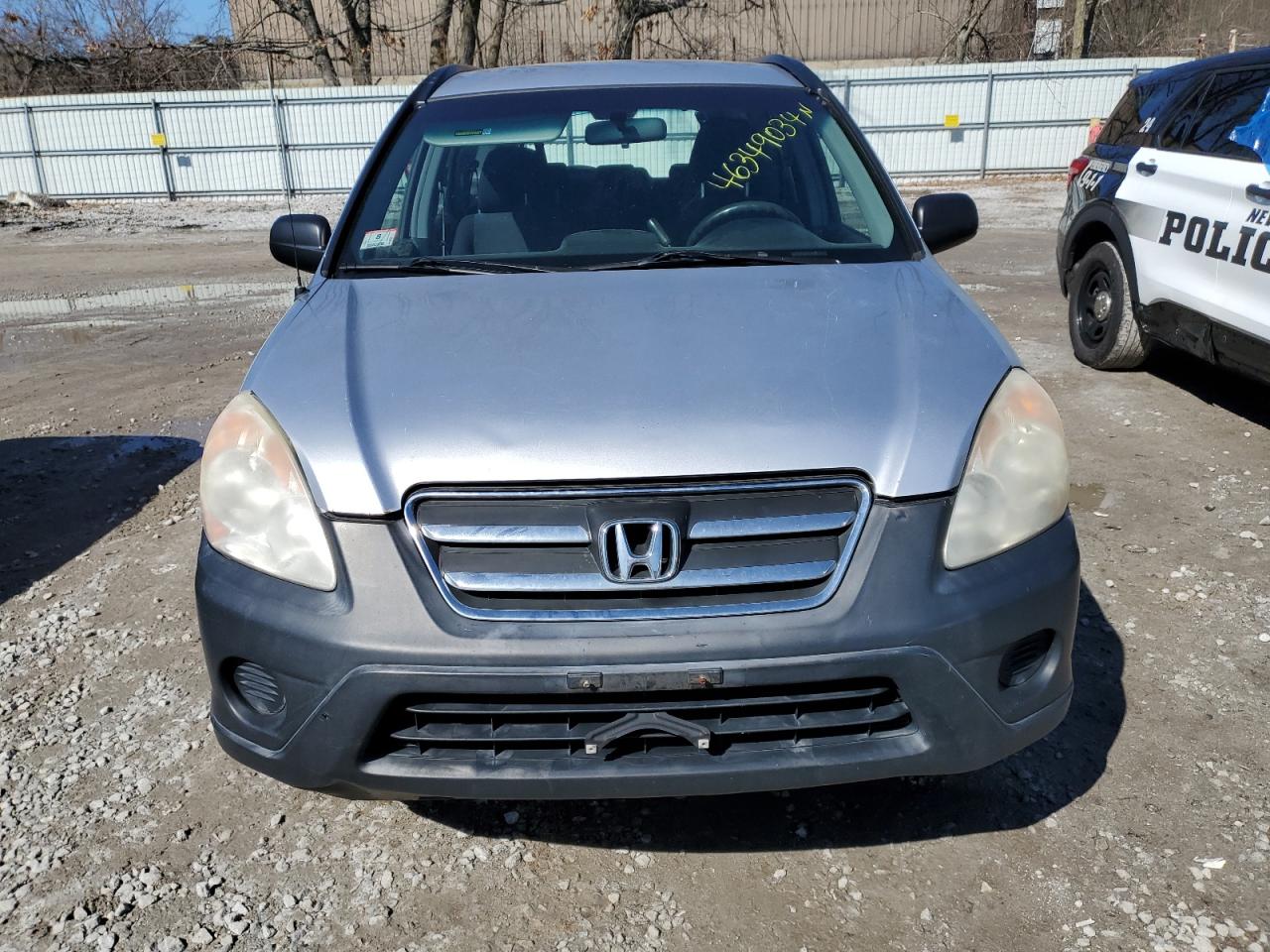 Photo 4 VIN: JHLRD78526C042619 - HONDA CR-V 