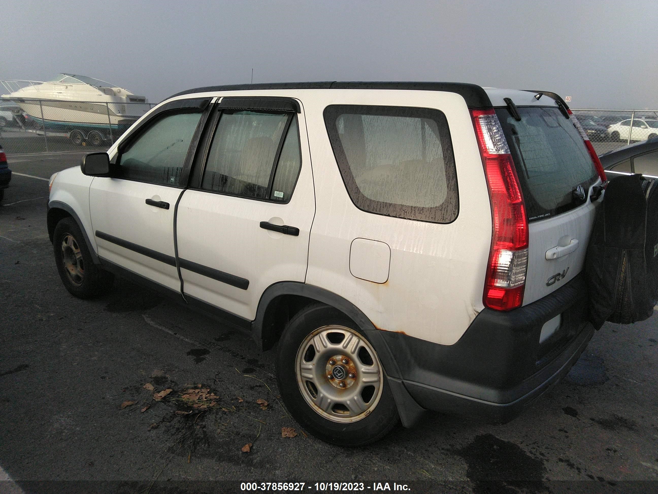 Photo 2 VIN: JHLRD78545C046895 - HONDA CR-V 