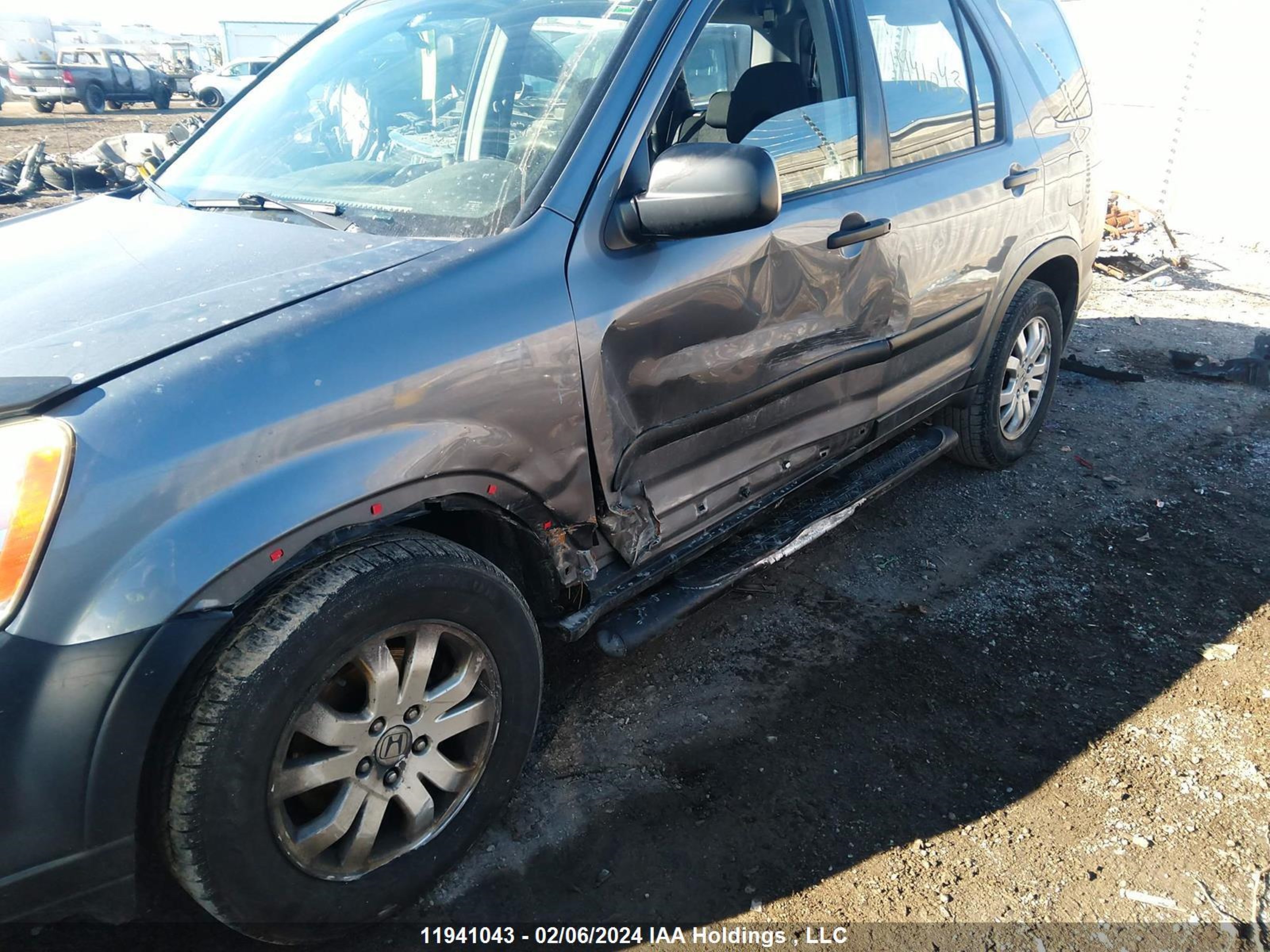 Photo 5 VIN: JHLRD78546C802470 - HONDA CR-V 