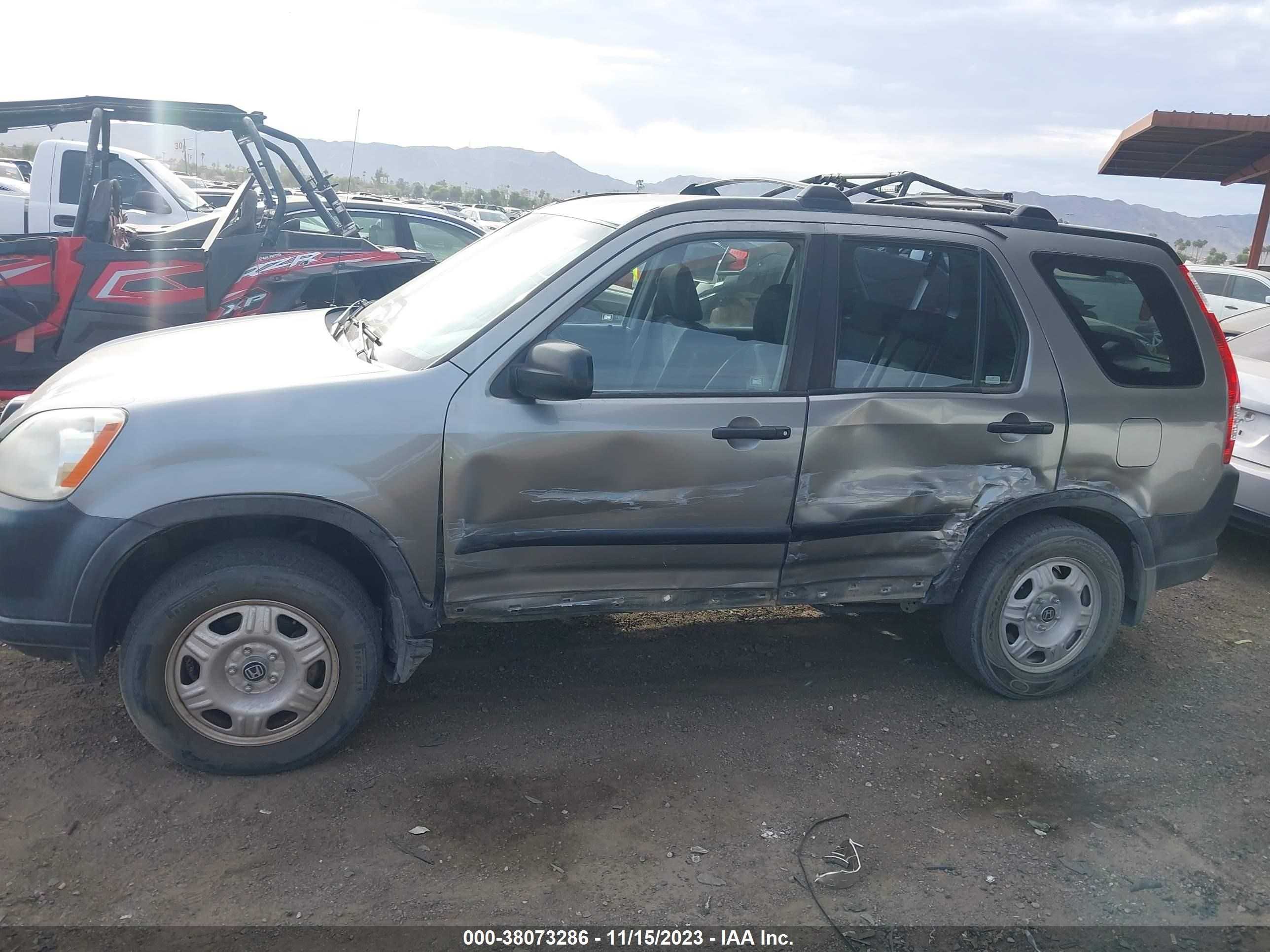 Photo 13 VIN: JHLRD78556C014281 - HONDA CR-V 